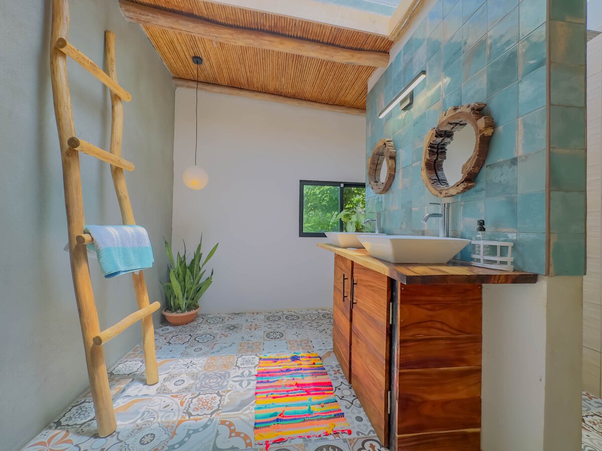 4 bed Single Family Homes For Sale in Sardinal, Guanacaste - thumb 9