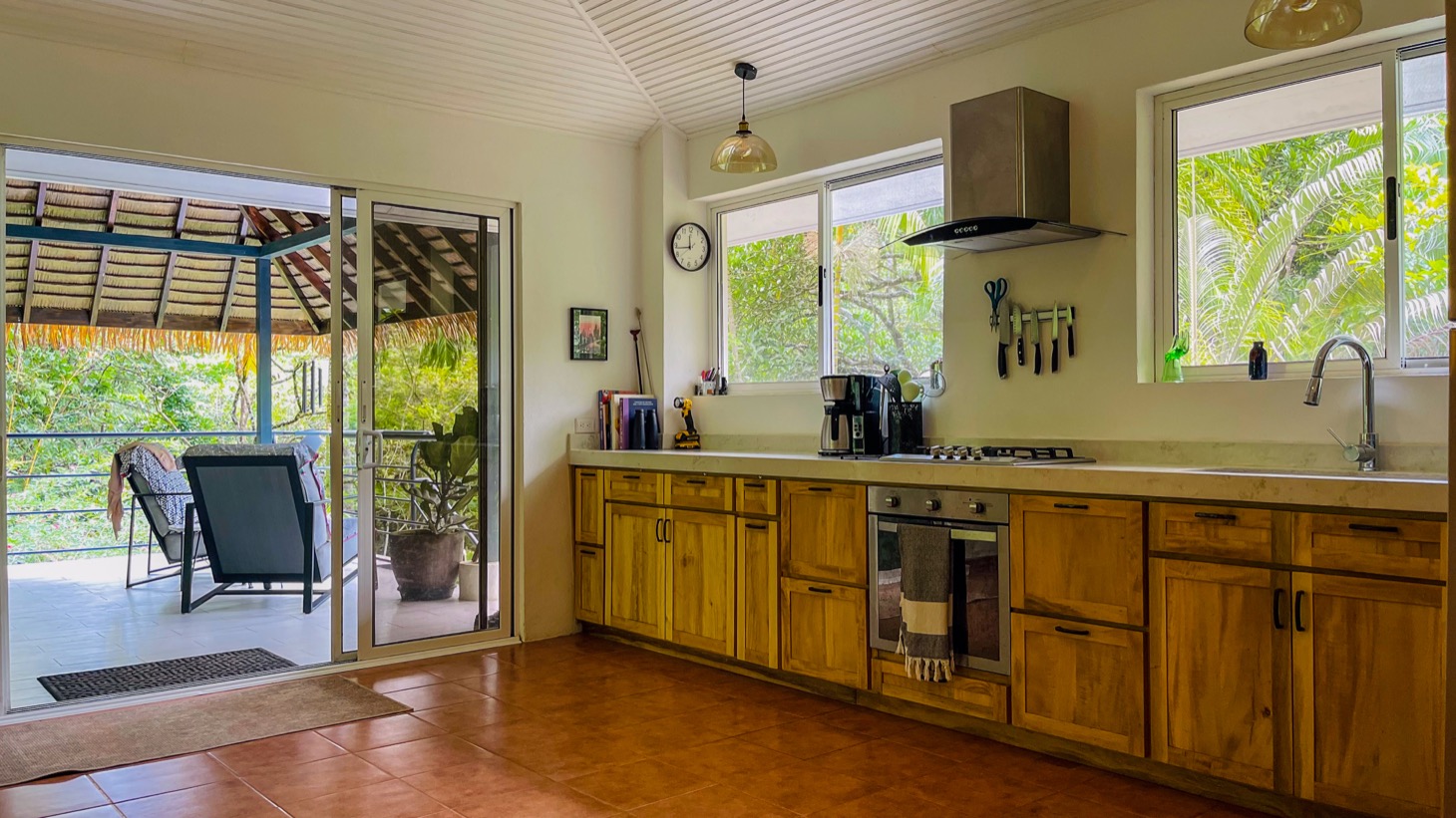 5 bed Single Family Homes For Sale in Ojochal, Puntarenas - thumb 8