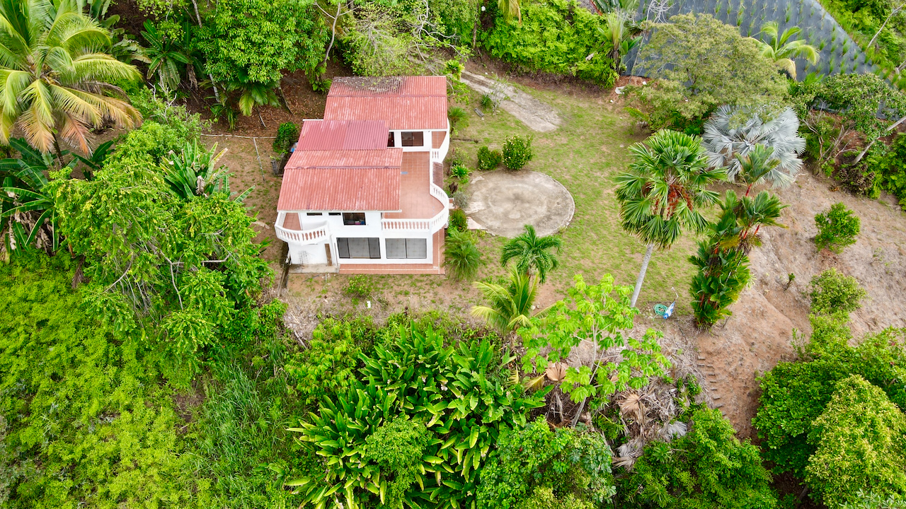 3 bed Single Family Homes For Sale in Ojochal, Puntarenas - thumb 14