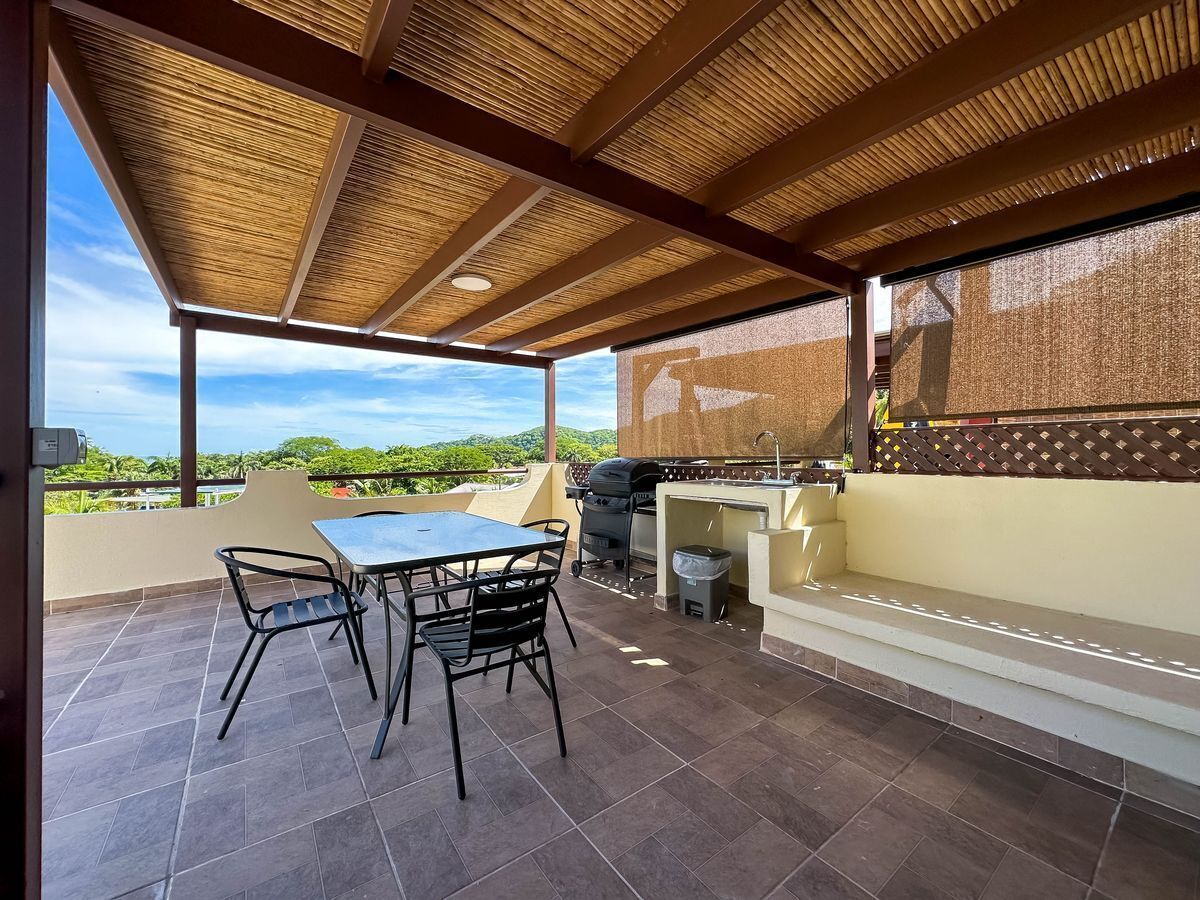 2 bed Single Family Homes For Sale in Playas Del Coco, Guanacaste - thumb 1