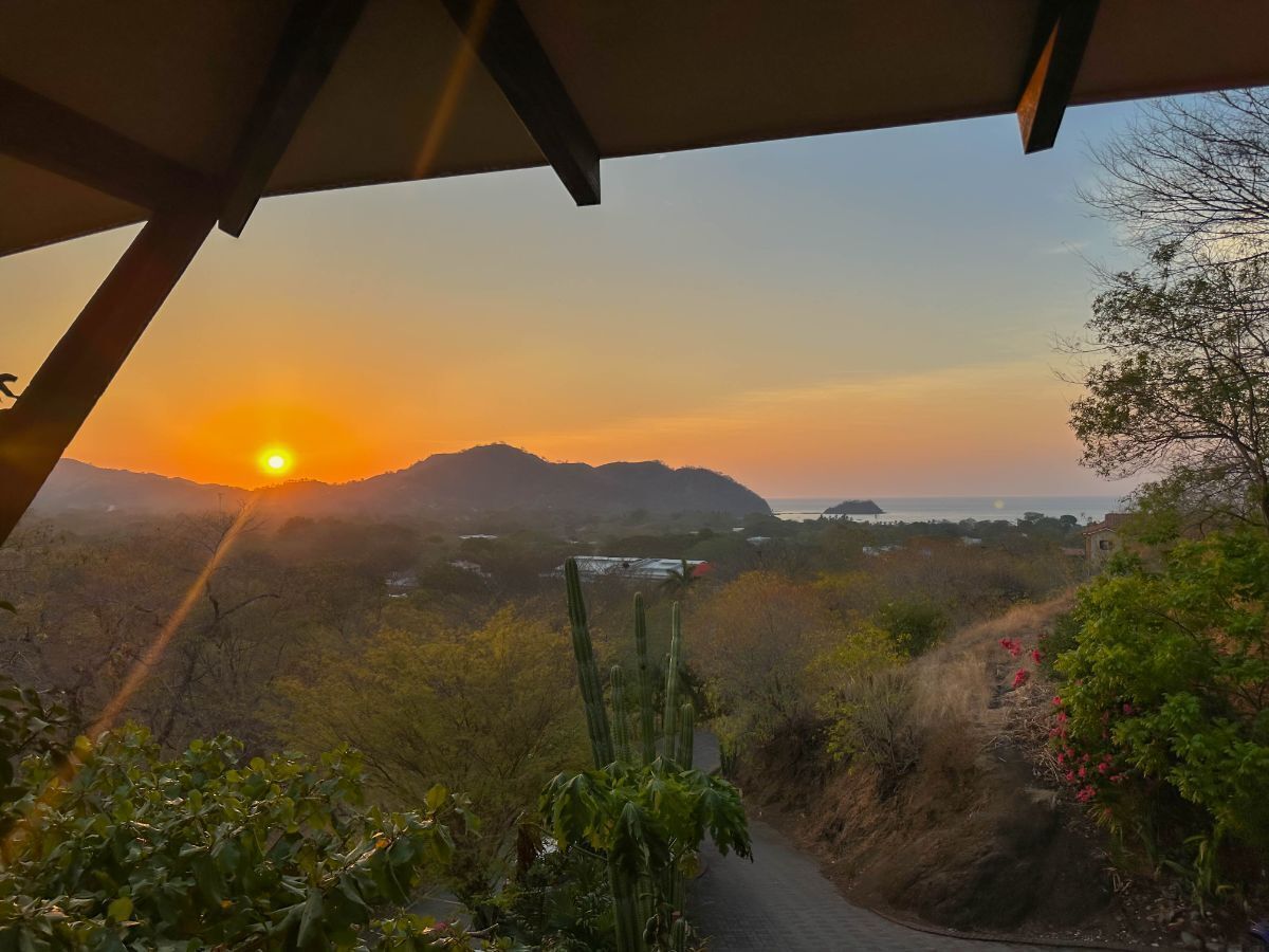 4 bed Single Family Homes For Sale in Playas Del Coco, Guanacaste - thumb 26