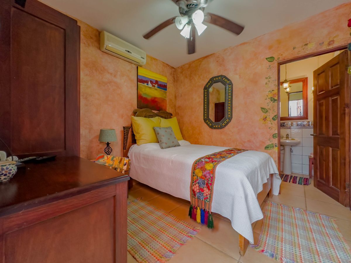 4 bed Single Family Homes For Sale in Playas Del Coco, Guanacaste - thumb 15