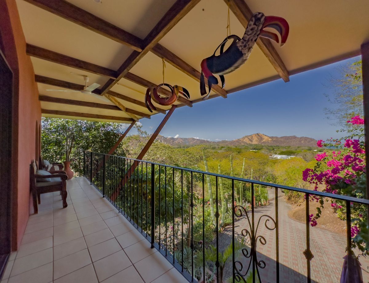 4 bed Single Family Homes For Sale in Playas Del Coco, Guanacaste - thumb 27