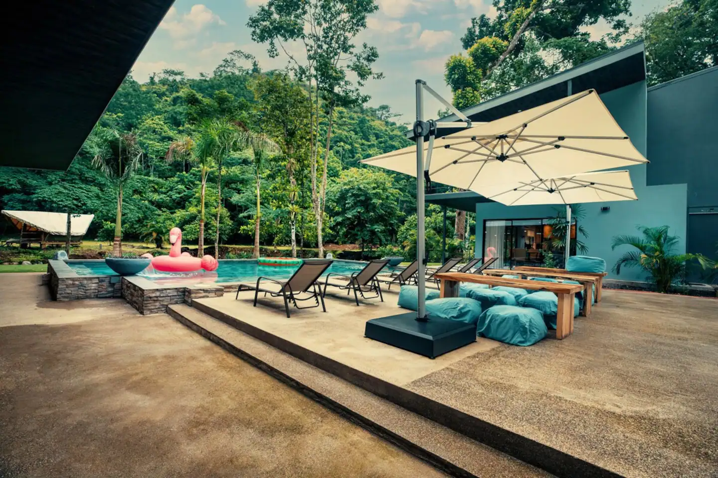 7 bed Single Family Homes For Sale in Jaco, Puntarenas - thumb 24