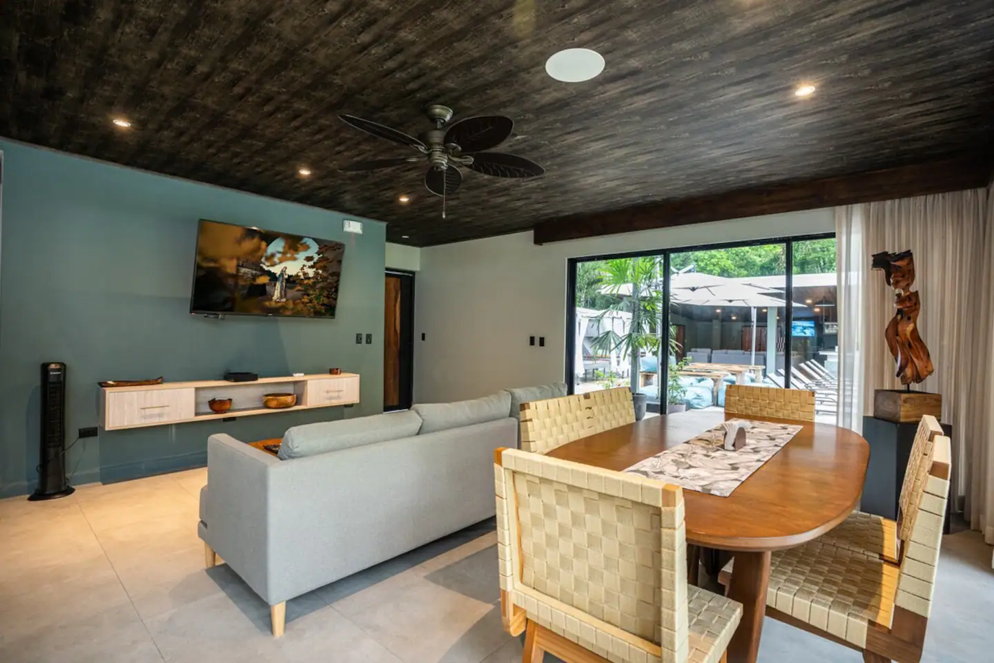 7 bed Single Family Homes For Sale in Jaco, Puntarenas - thumb 25