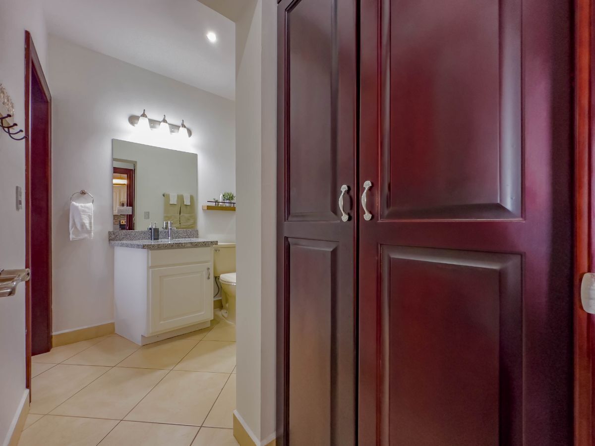 2 bed Condo For Sale in Playas Del Coco, Guanacaste - thumb 17