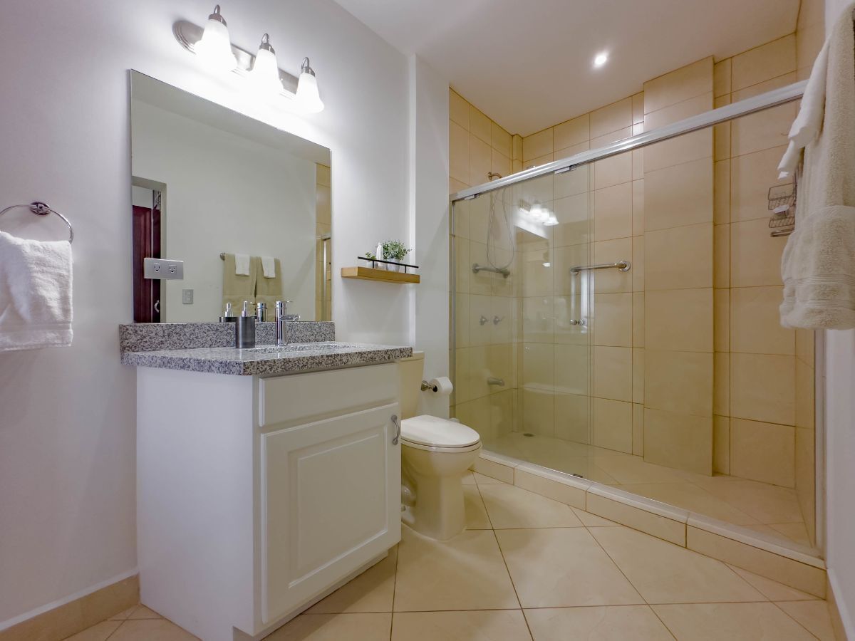 2 bed Condo For Sale in Playas Del Coco, Guanacaste - thumb 13