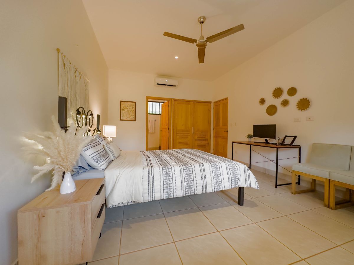 2 bed Condo For Sale in Playas Del Coco, Guanacaste - thumb 12