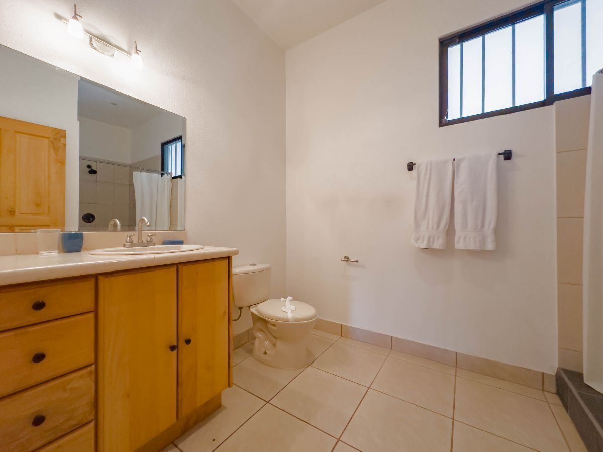 2 bed Condo For Sale in Playas Del Coco, Guanacaste - thumb 6