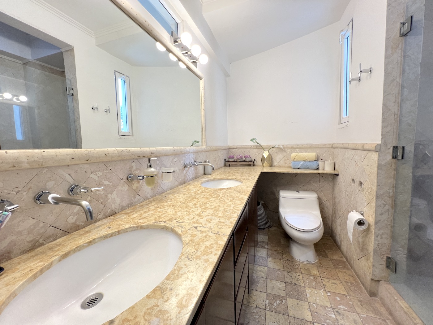 3 bed Apartment For Sale in Escazu, San Jose - thumb 12
