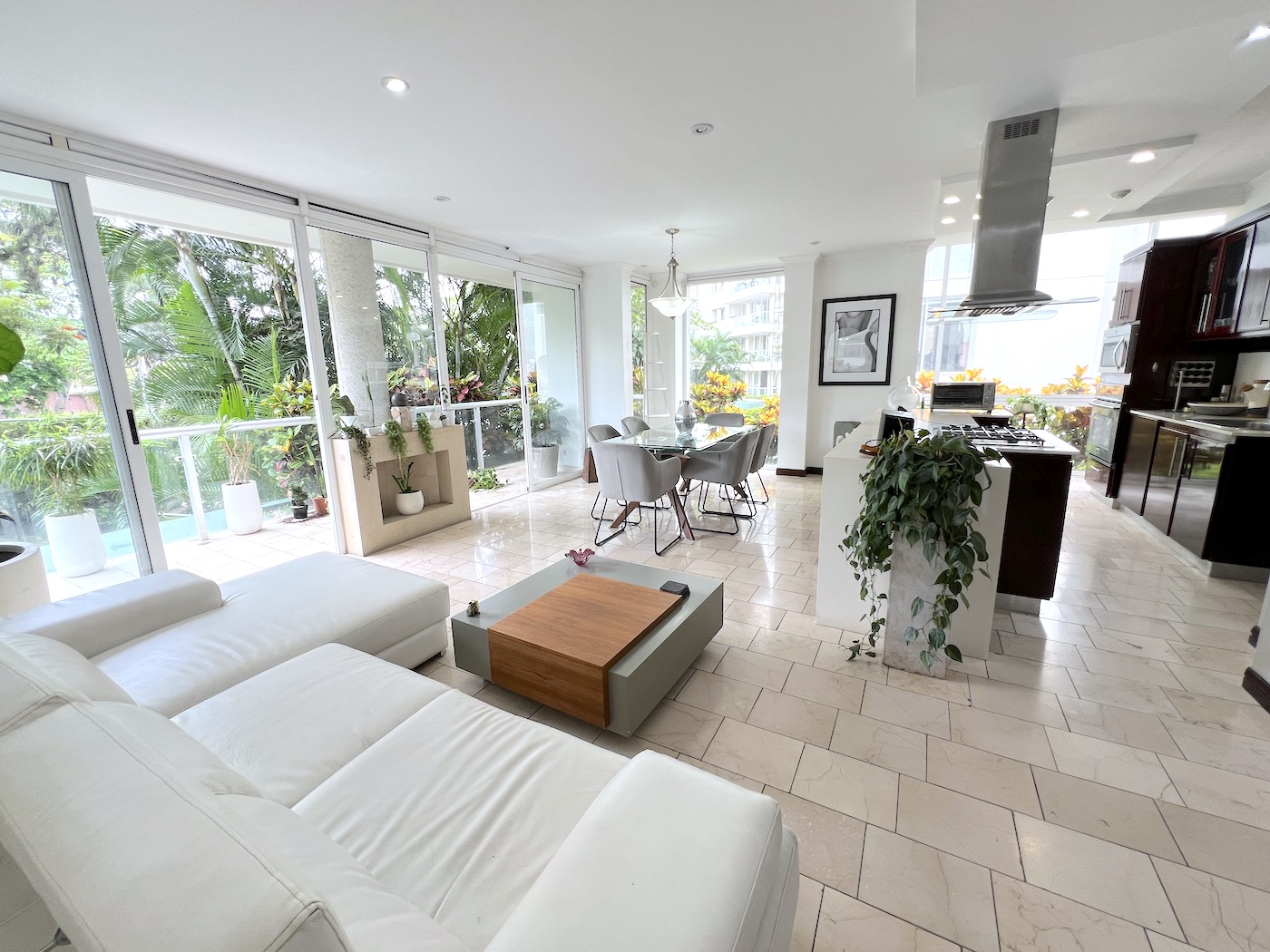 3 bed Apartment For Sale in Escazu, San Jose - thumb 4