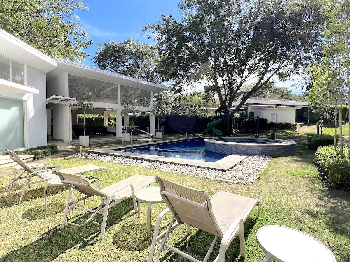 3 bed Apartment For Sale in Escazu, San Jose - thumb 2