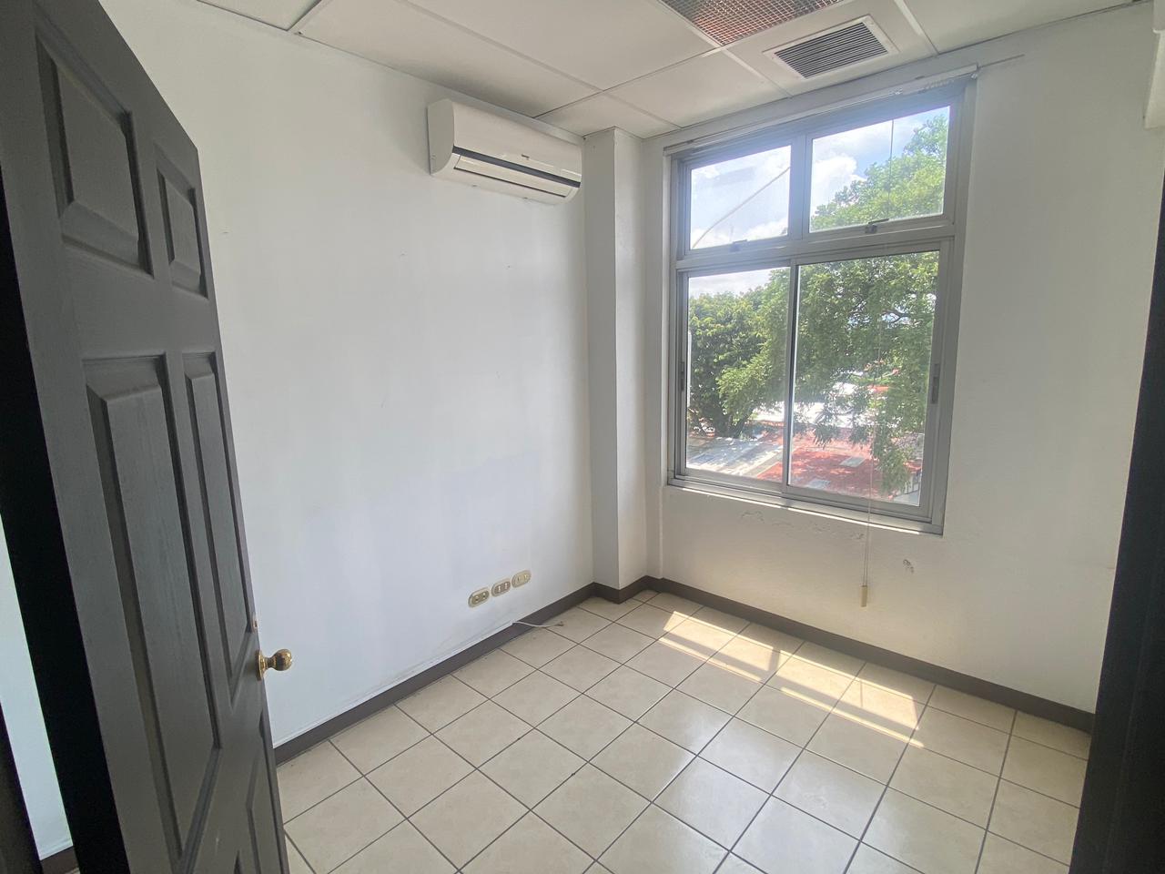 16 bed Commercial For Sale in Heredia, Heredia - thumb 13