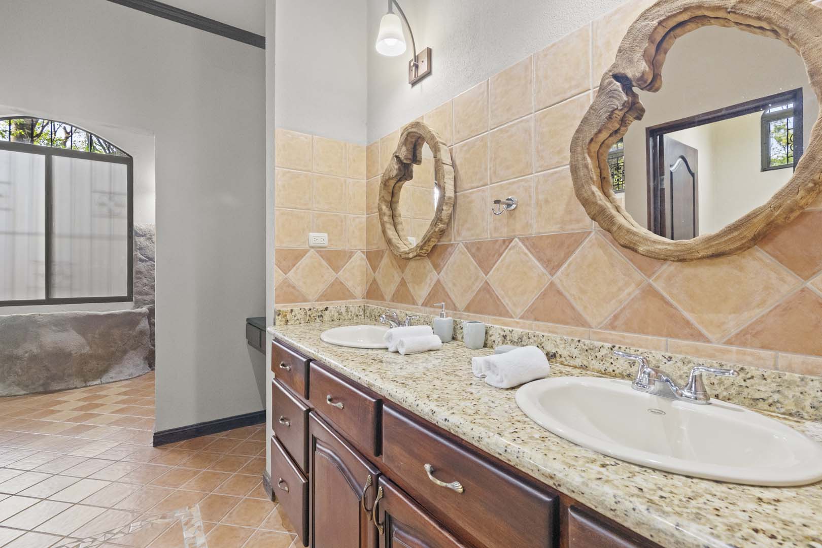 4 bed Single Family Homes For Sale in Lake Arenal, Guanacaste - thumb 6