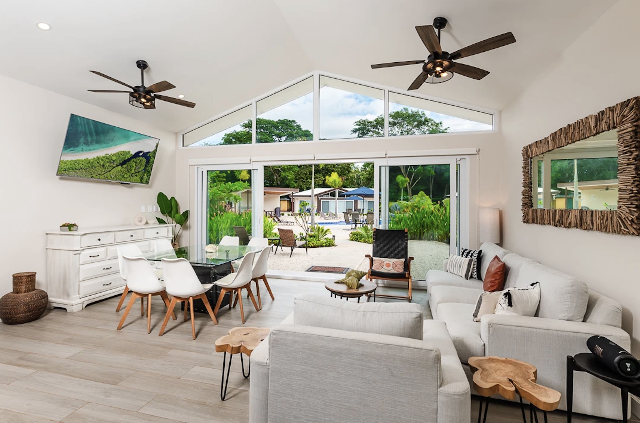 4 bed Single Family Homes For Sale in Avellanas, Guanacaste - thumb 1