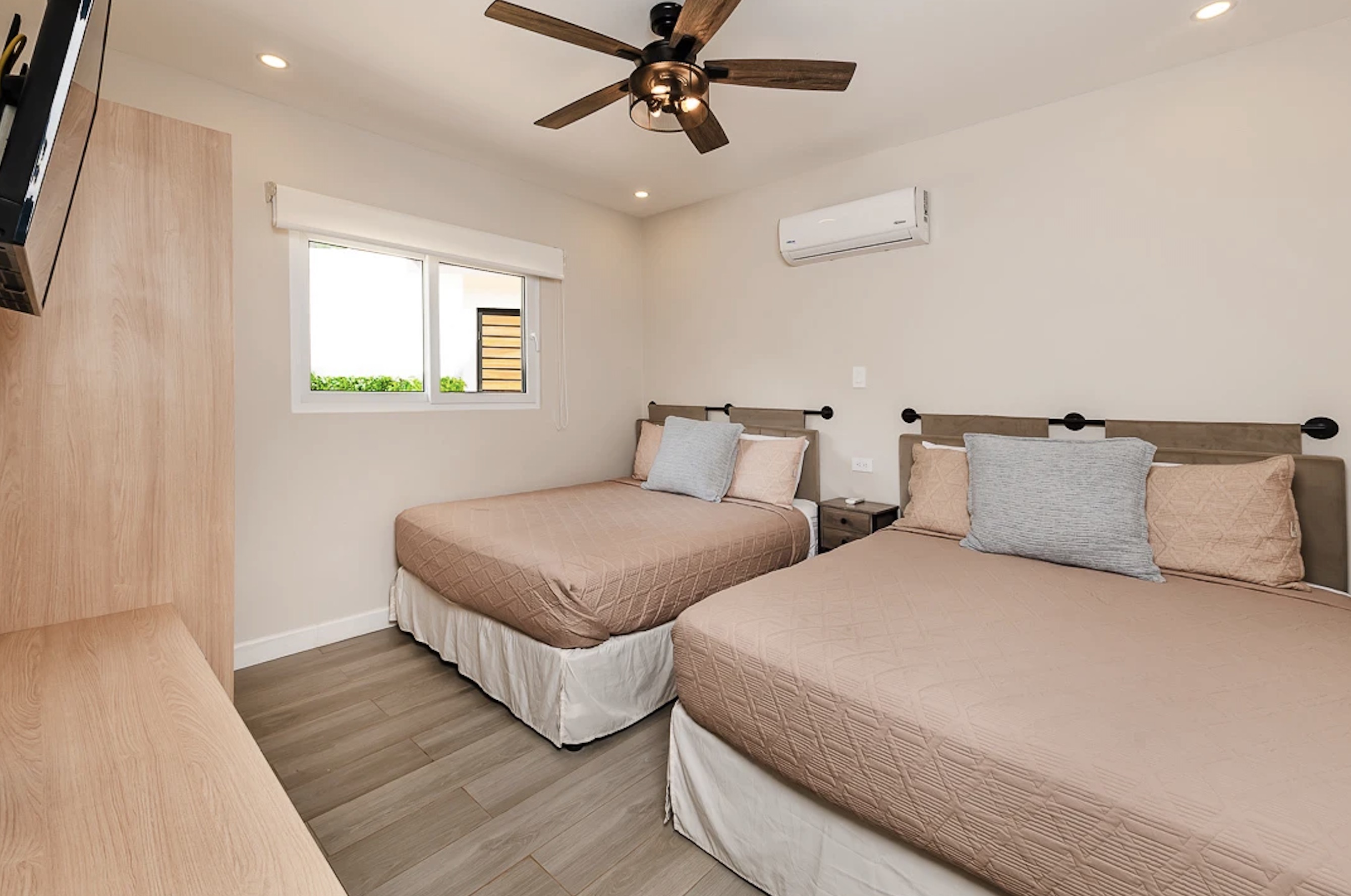 4 bed Single Family Homes For Sale in Avellanas, Guanacaste - thumb 12