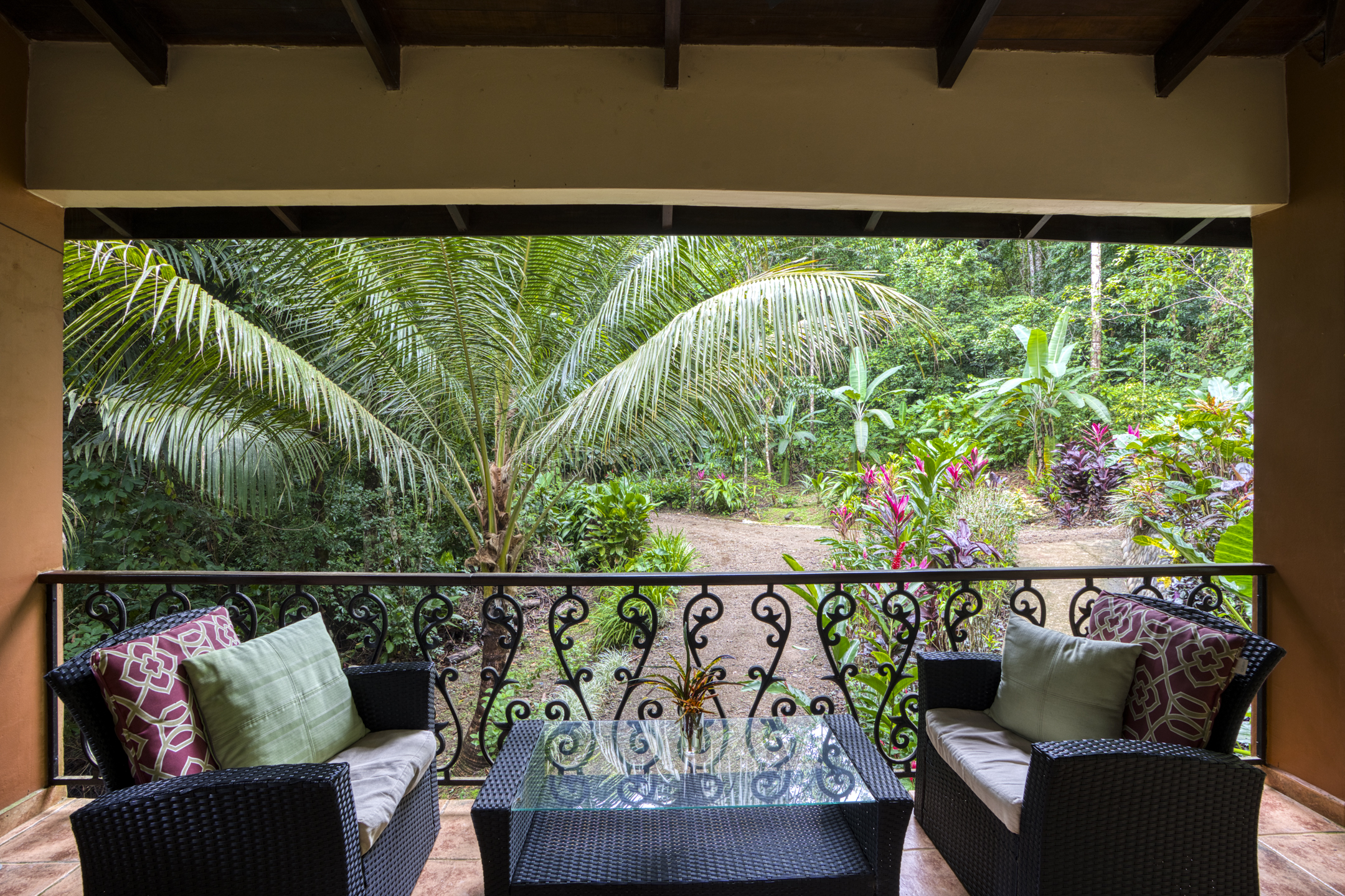 4 bed Single Family Homes For Sale in Ojochal, Puntarenas - thumb 19