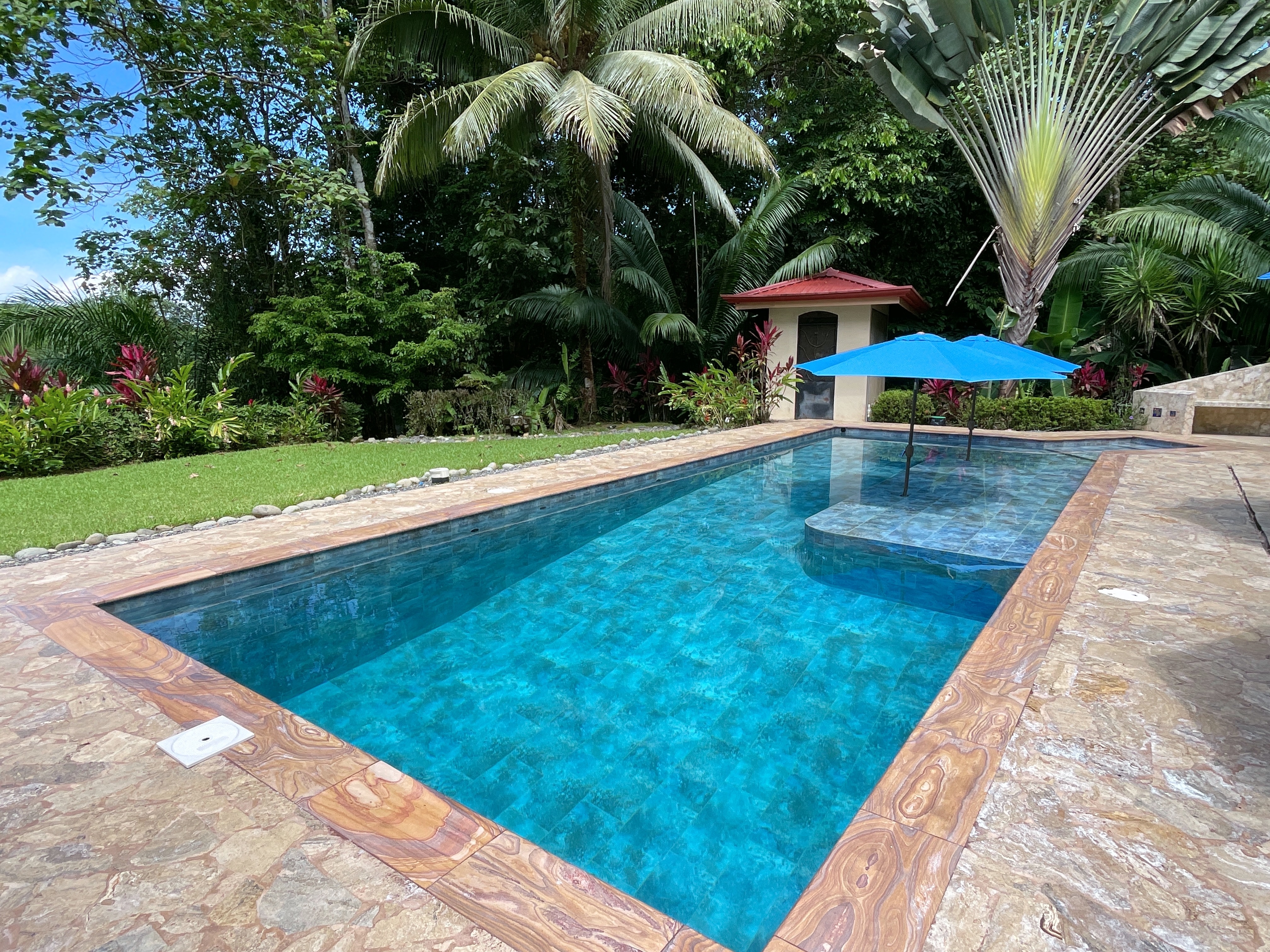 4 bed Single Family Homes For Sale in Ojochal, Puntarenas - thumb 2