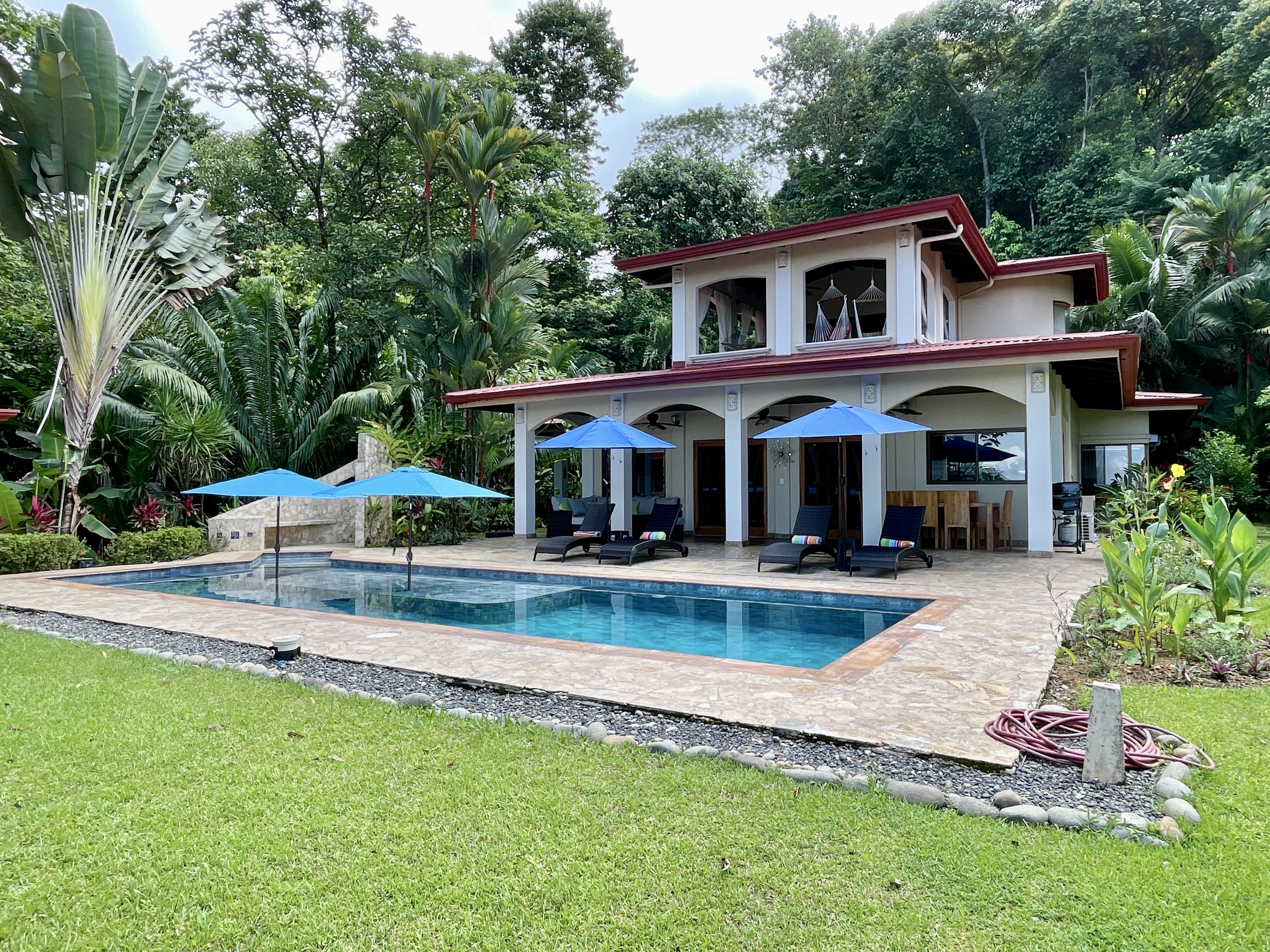 4 bed Single Family Homes For Sale in Ojochal, Puntarenas - thumb 1