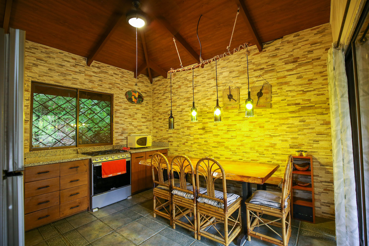 3 bed Single Family Homes For Sale in Manuel Antonio, Puntarenas - thumb 21