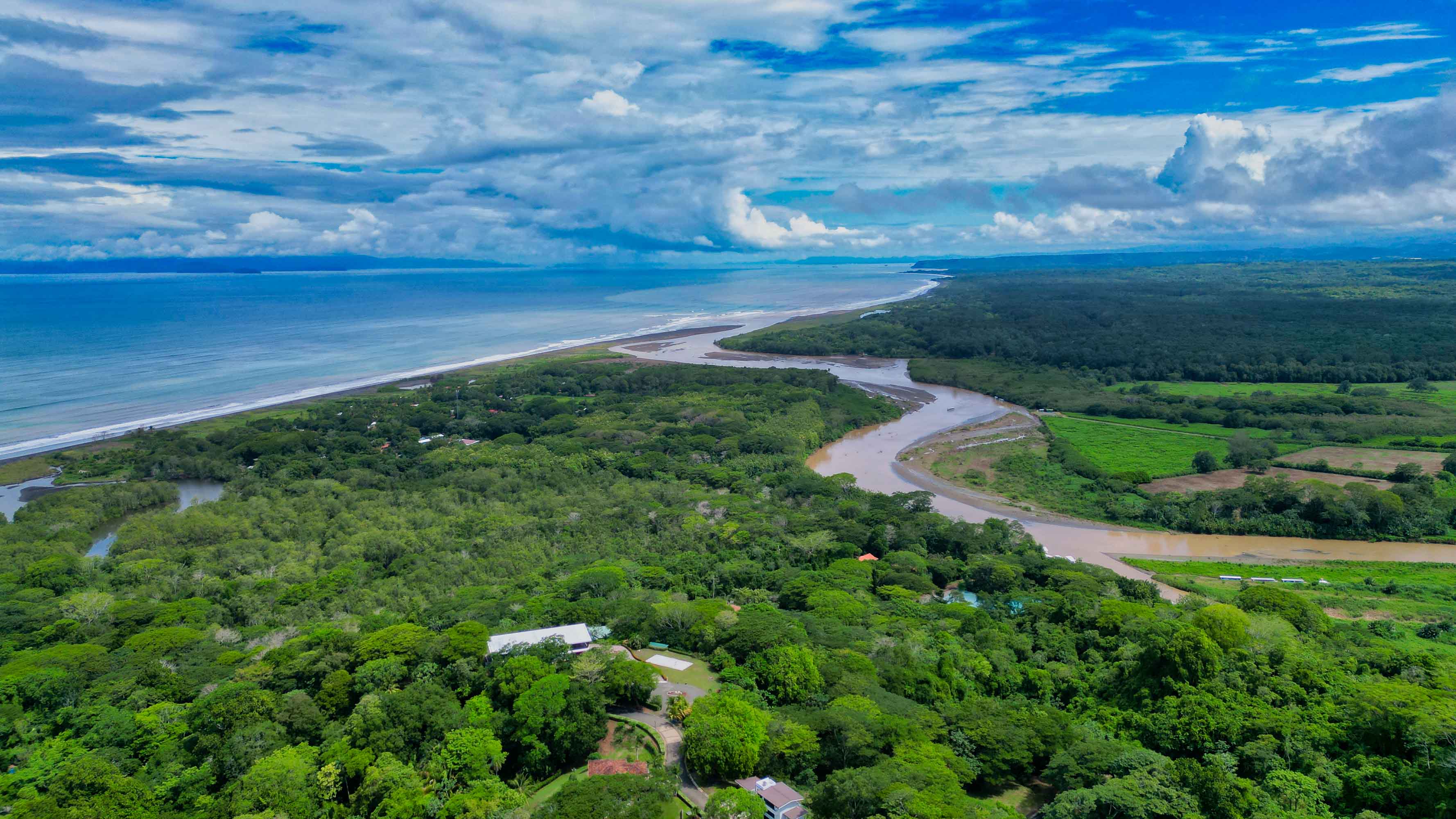 2 bed Condo For Sale in Jaco, Puntarenas - thumb 5