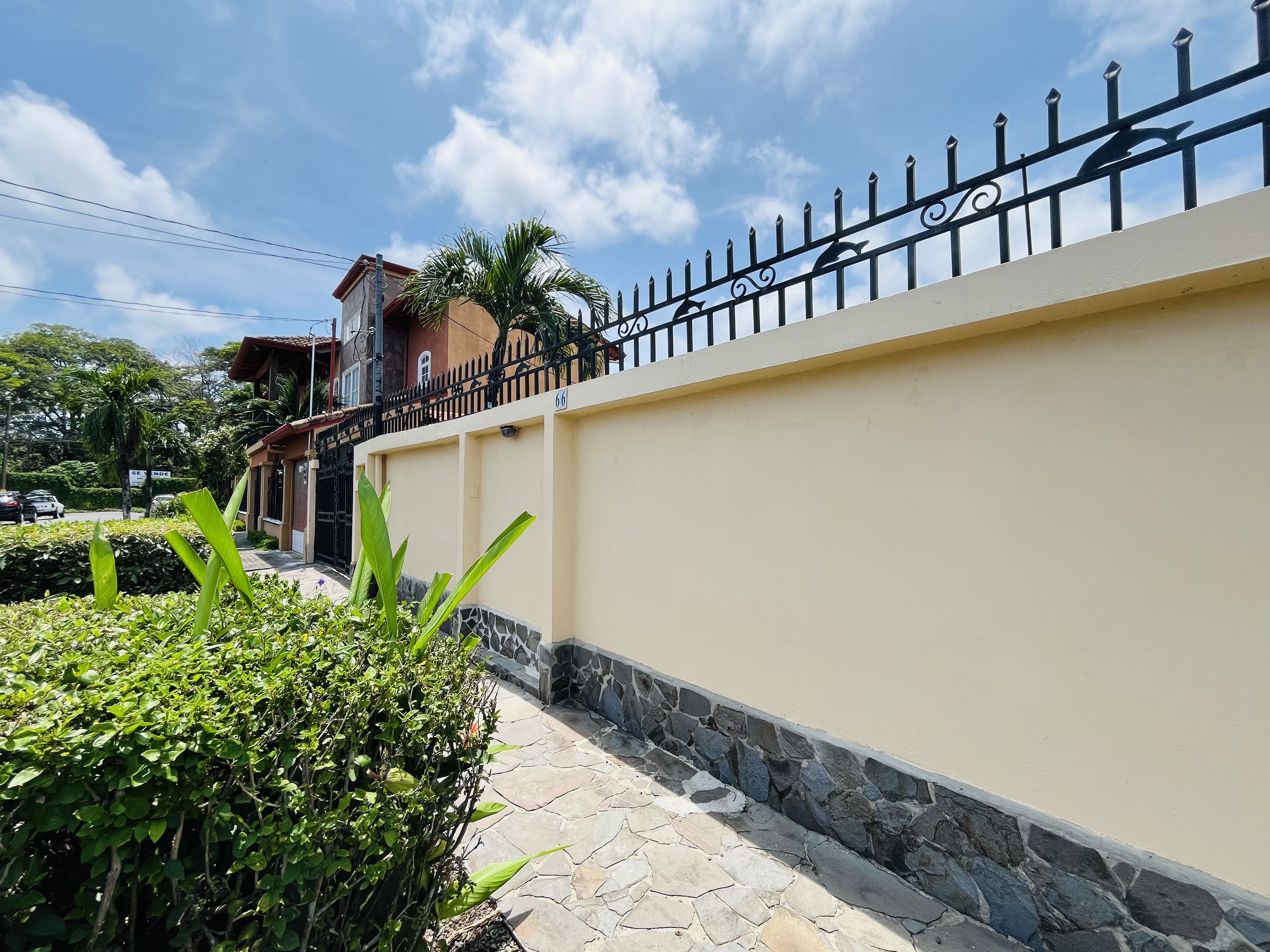 2 bed Single Family Homes For Sale in Jaco, Puntarenas - thumb 24