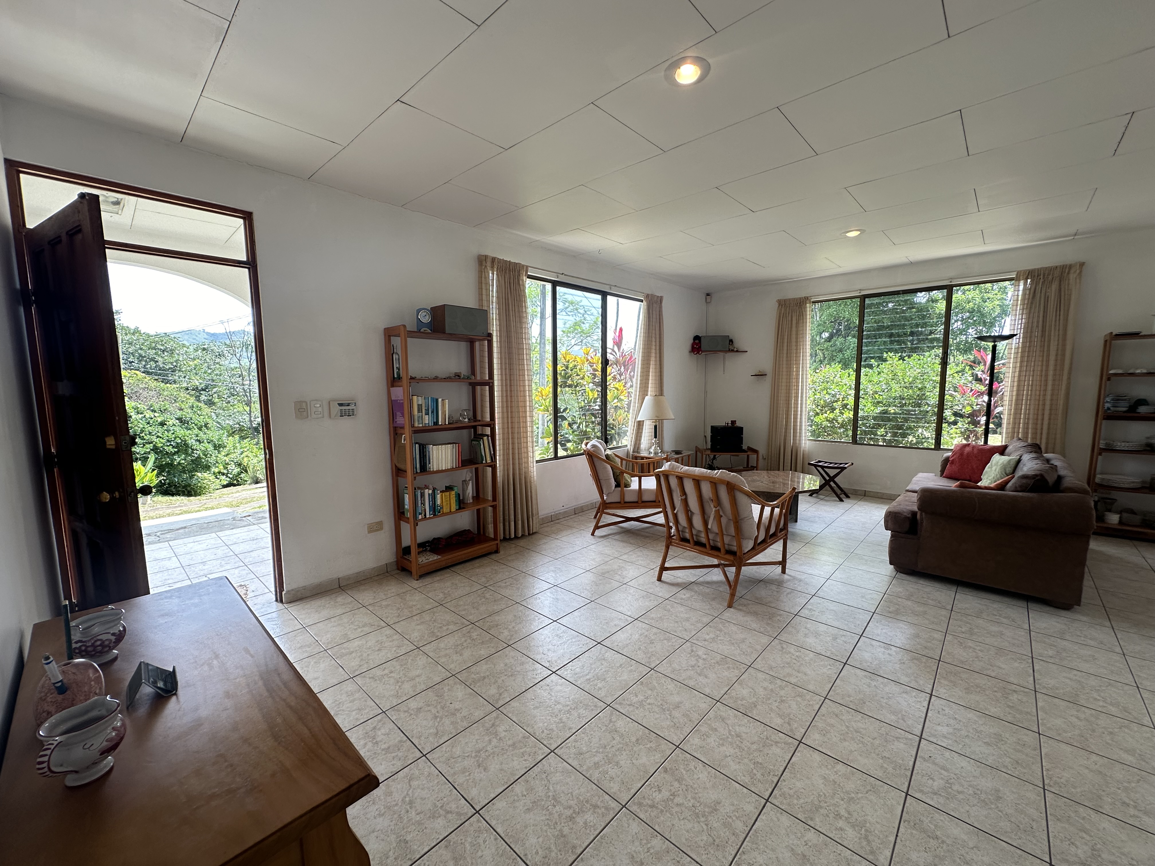 6 bed Single Family Homes For Sale in Atenas, Alajuela - thumb 2