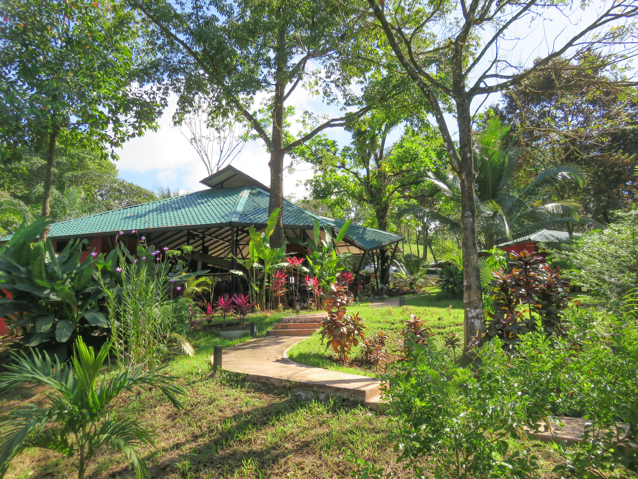 6 bed Commercial For Sale in Ojochal, Puntarenas - thumb 1