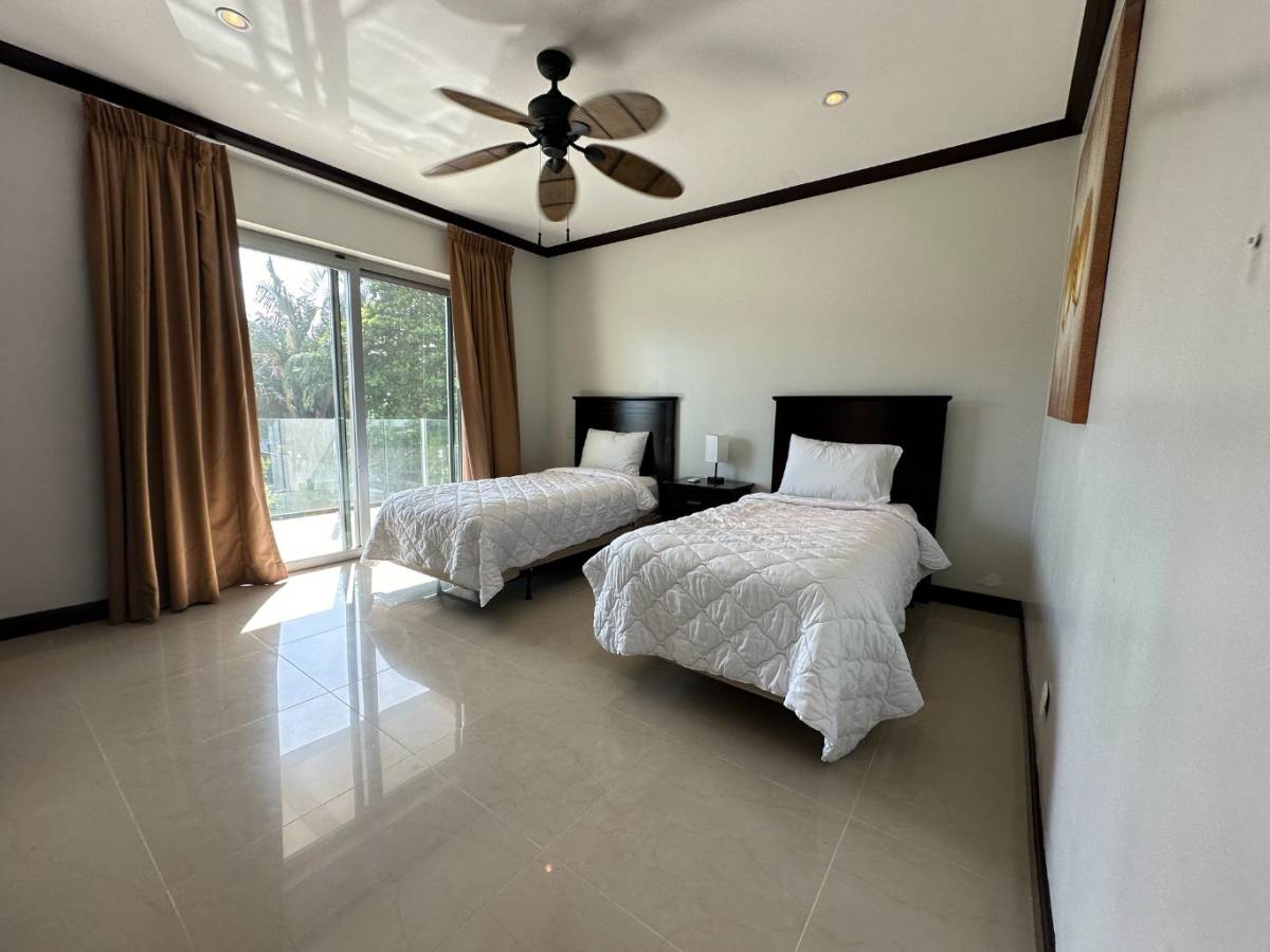 3 bed Condo For Sale in Jaco, Puntarenas - thumb 14