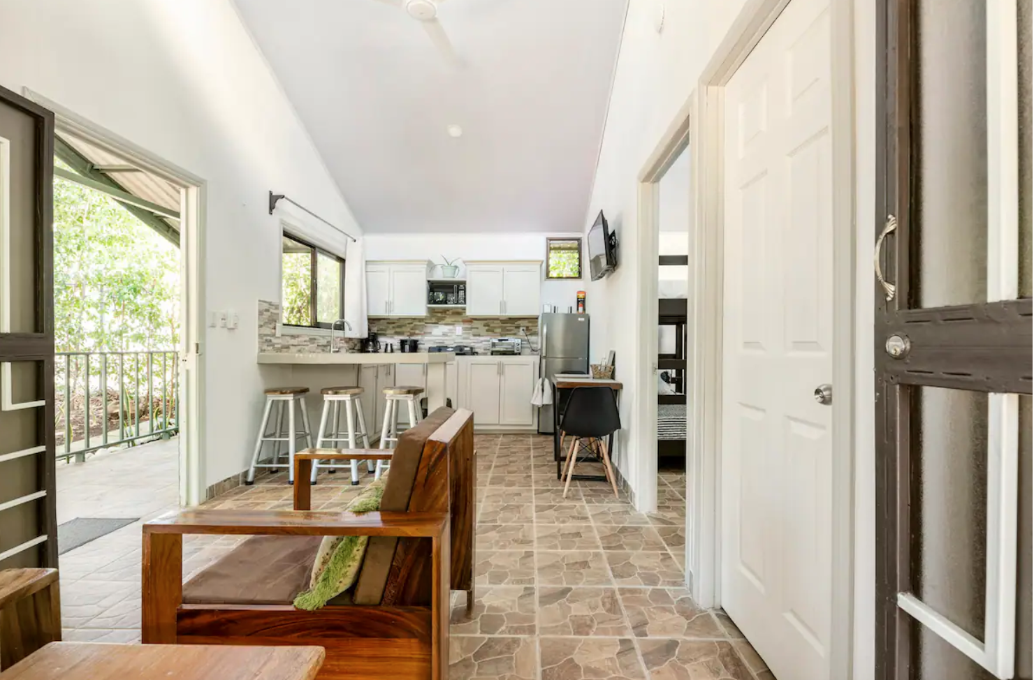 4 bed Single Family Homes For Sale in Orotina, Alajuela - thumb 28