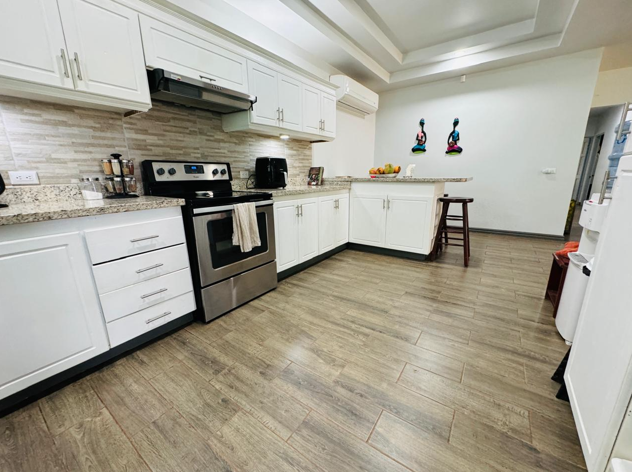 4 bed Single Family Homes For Sale in Orotina, Alajuela - thumb 8