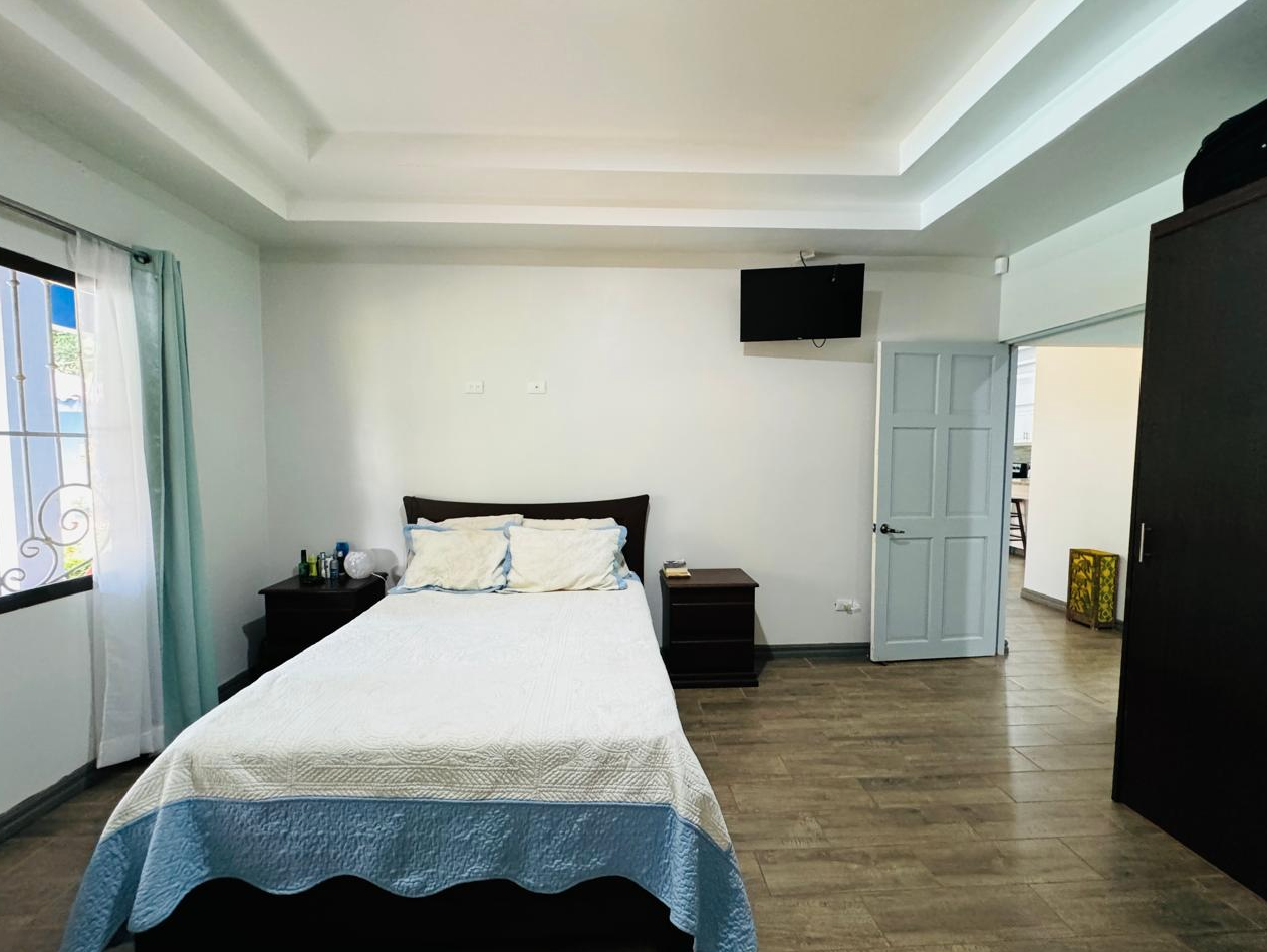 4 bed Single Family Homes For Sale in Orotina, Alajuela - thumb 11