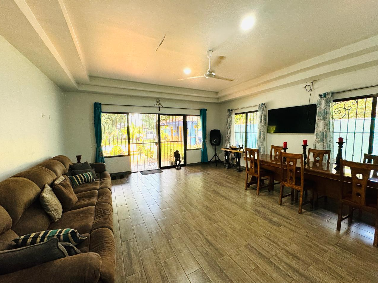 4 bed Single Family Homes For Sale in Orotina, Alajuela - thumb 5