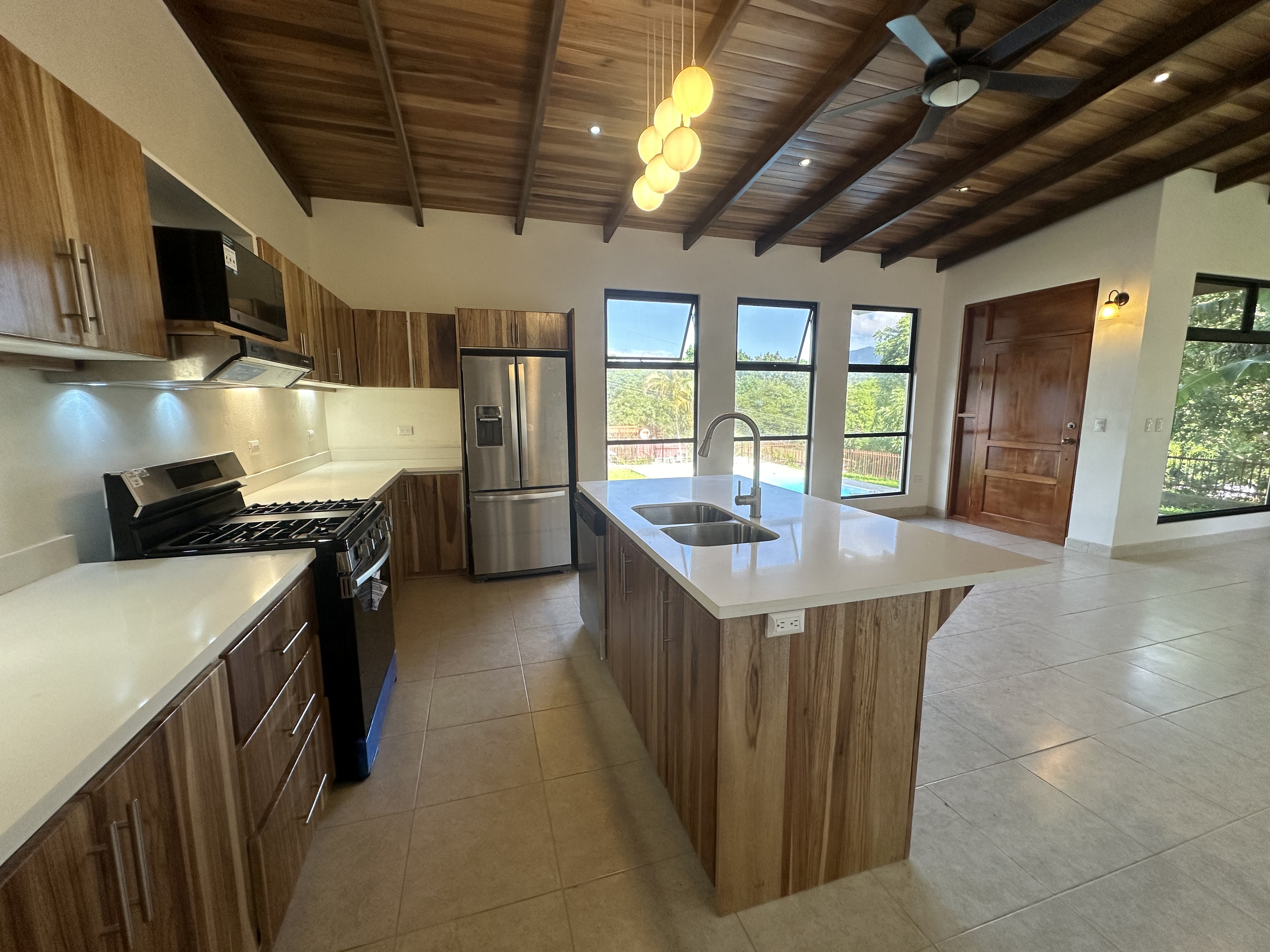 2 bed Single Family Homes For Sale in Atenas, Alajuela - thumb 5