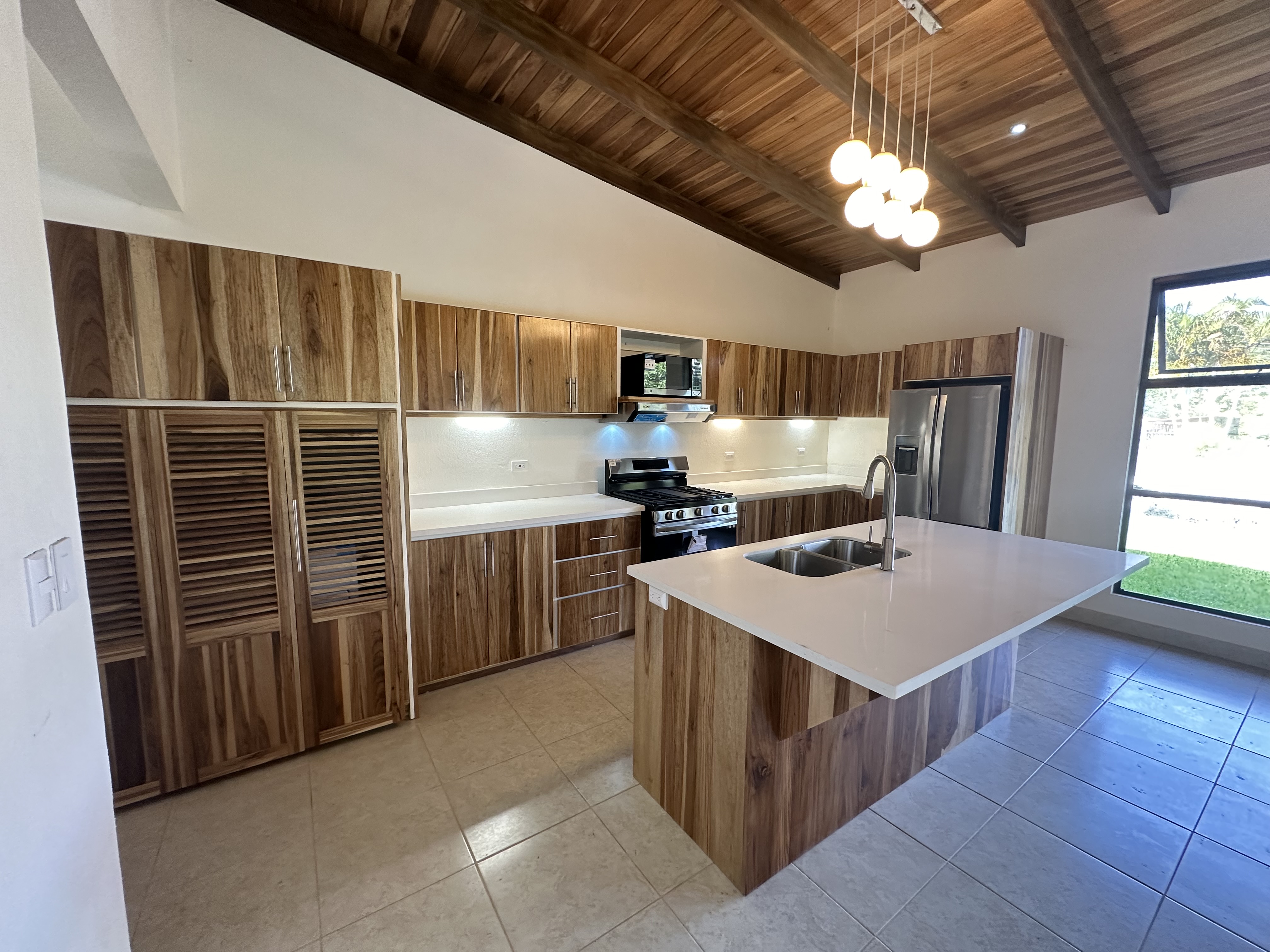 2 bed Single Family Homes For Sale in Atenas, Alajuela - thumb 4