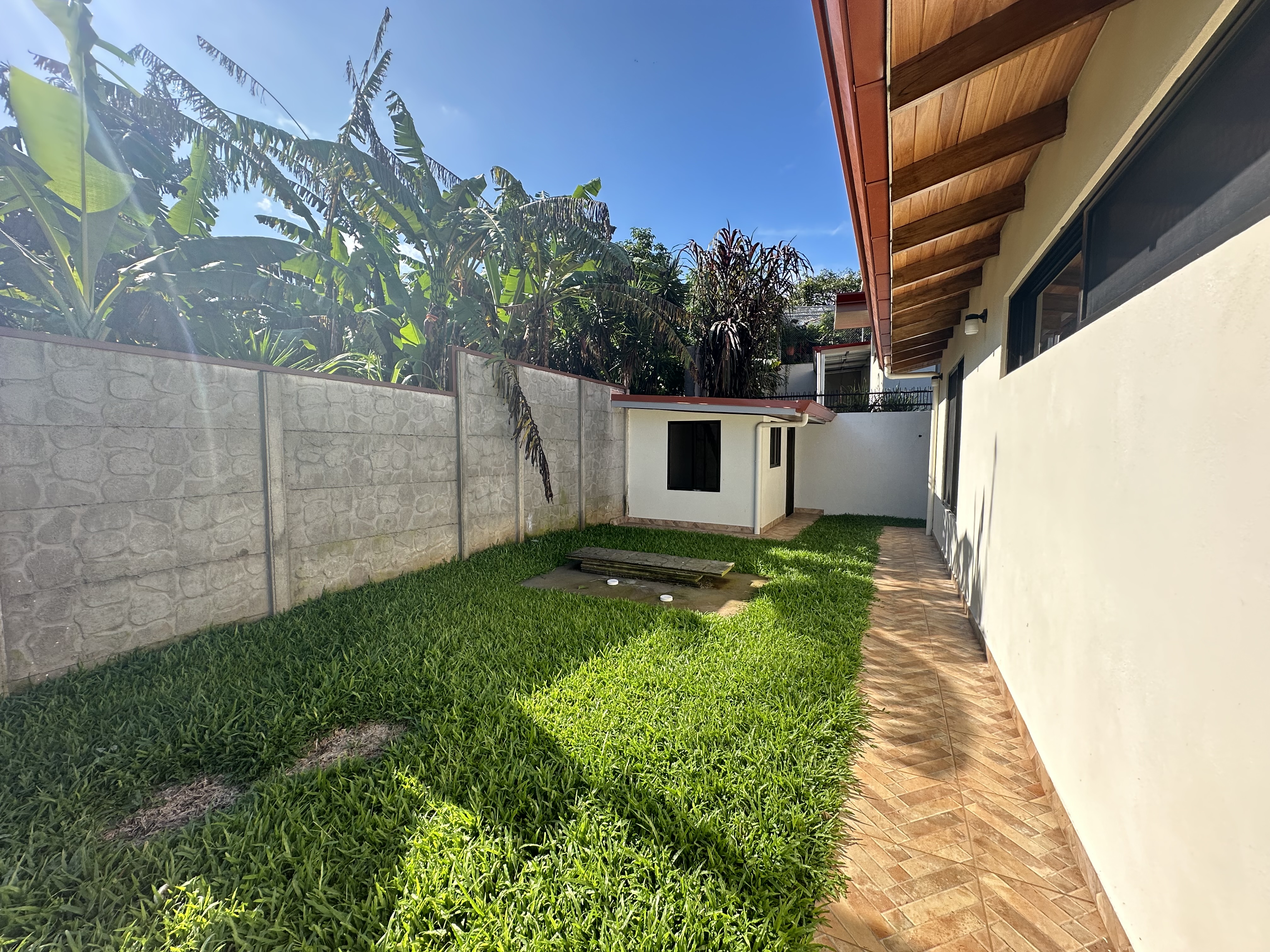 2 bed Single Family Homes For Sale in Atenas, Alajuela - thumb 18