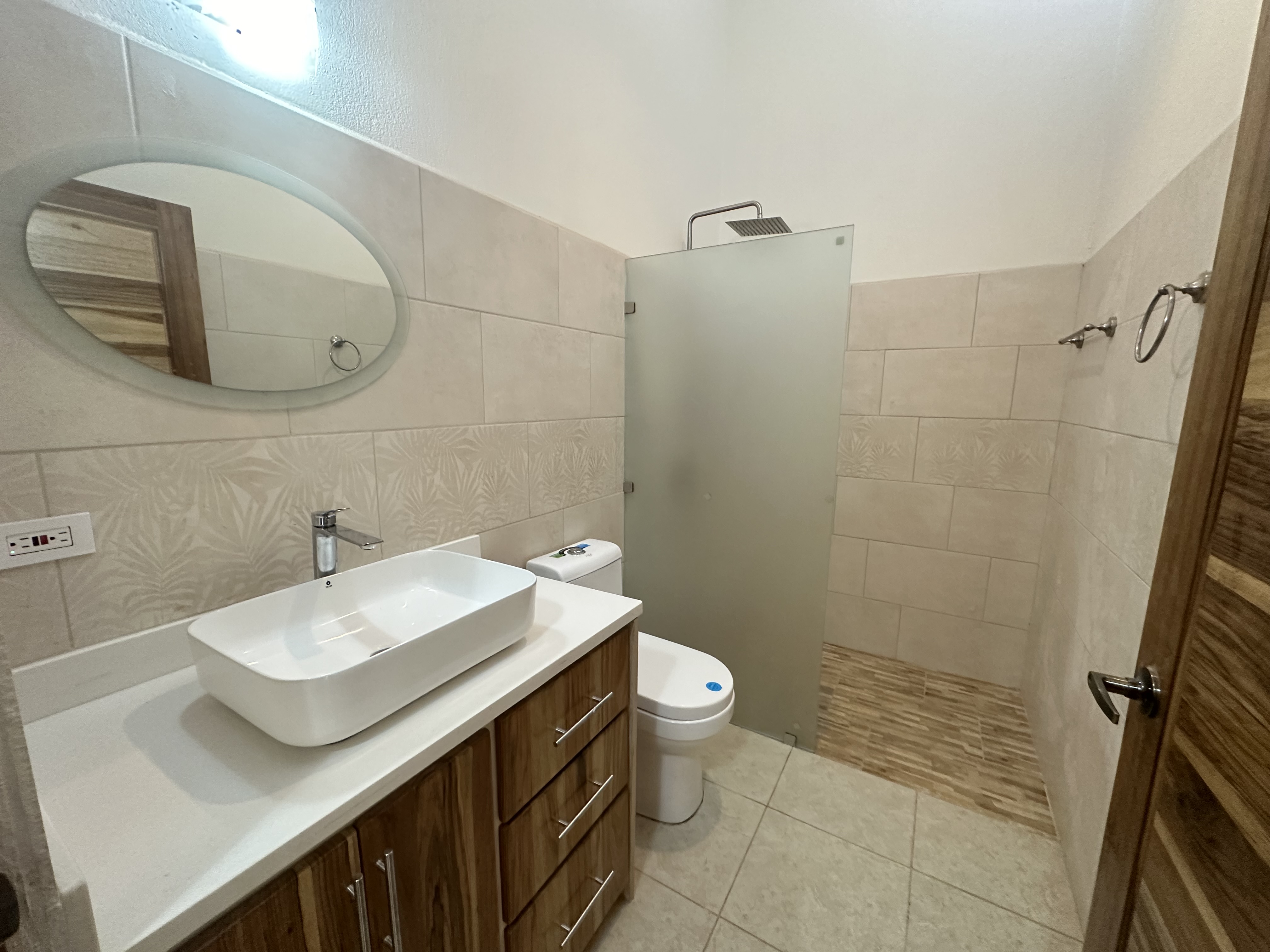 2 bed Single Family Homes For Sale in Atenas, Alajuela - thumb 9