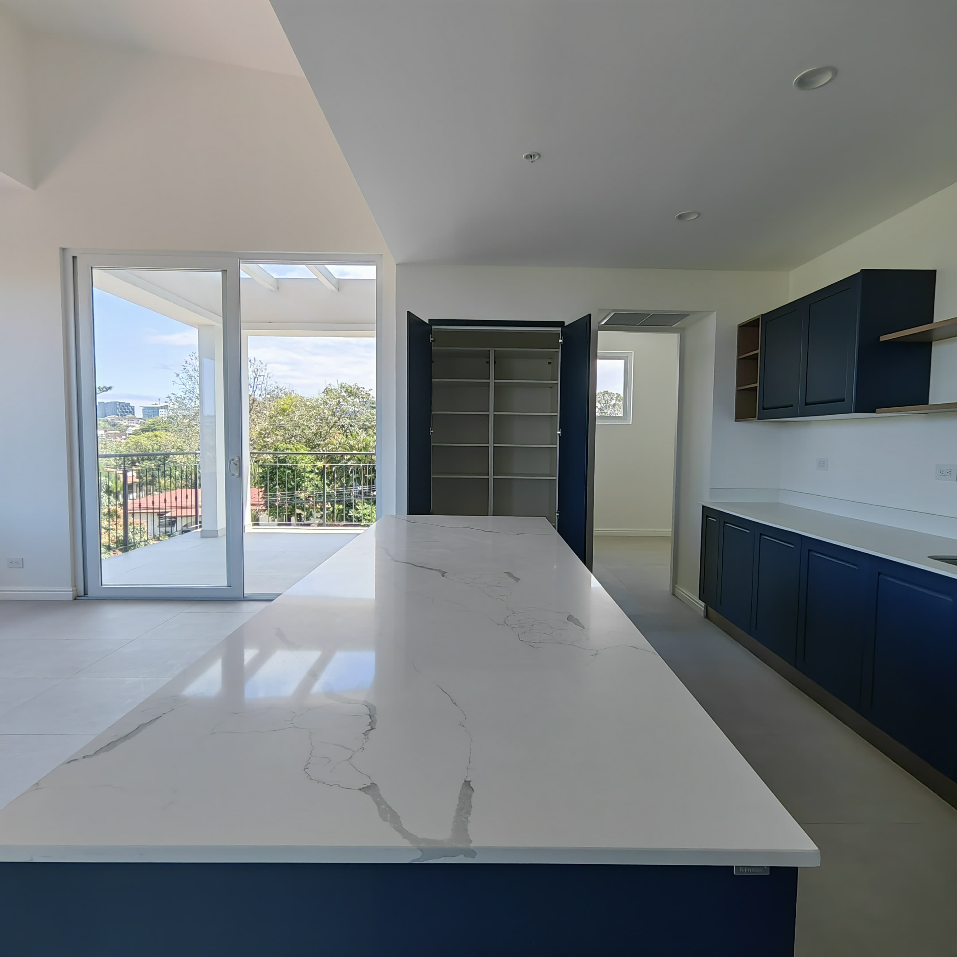 3 bed Apartment For Sale in Escazu, San Jose - thumb 6
