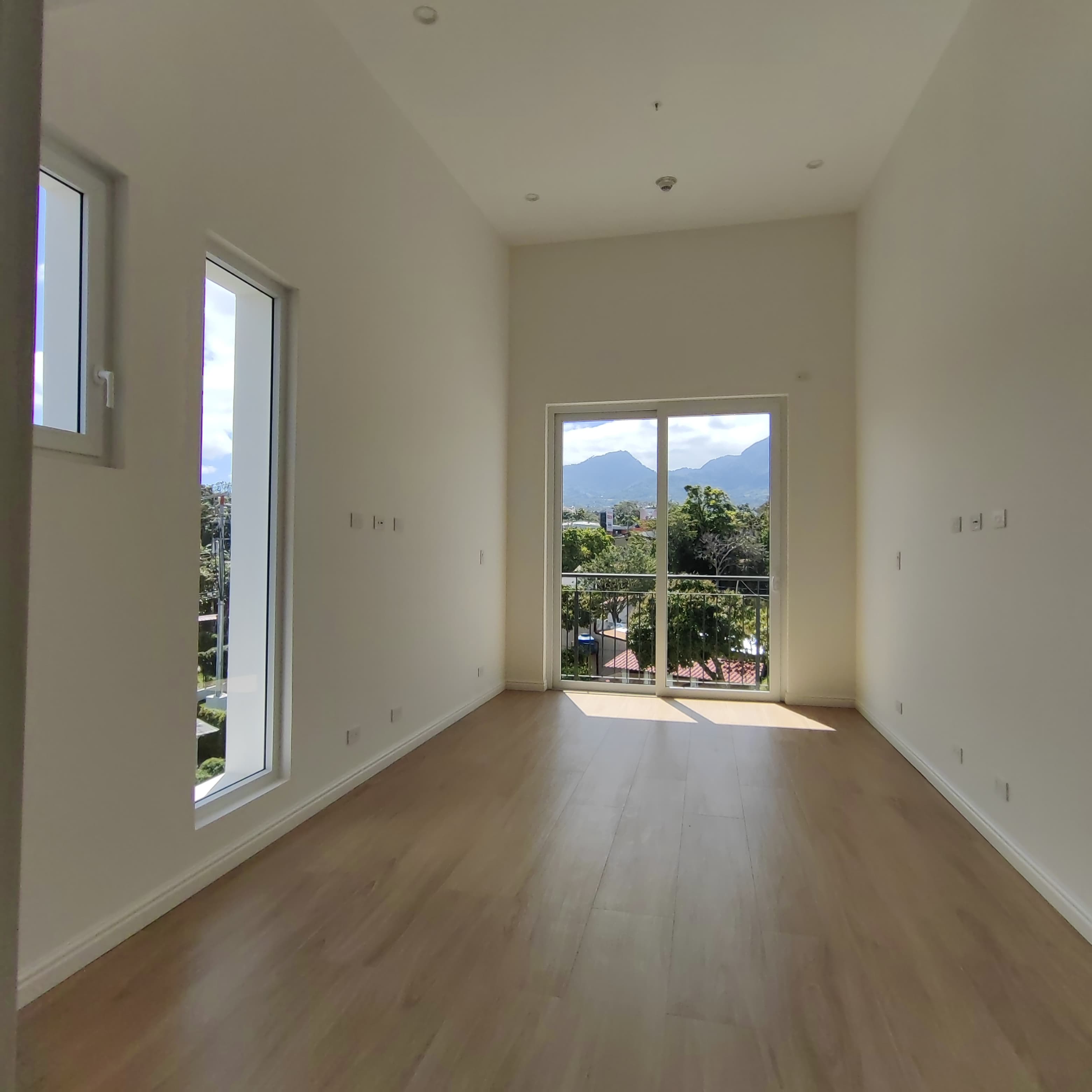 3 bed Apartment For Sale in Escazu, San Jose - thumb 9