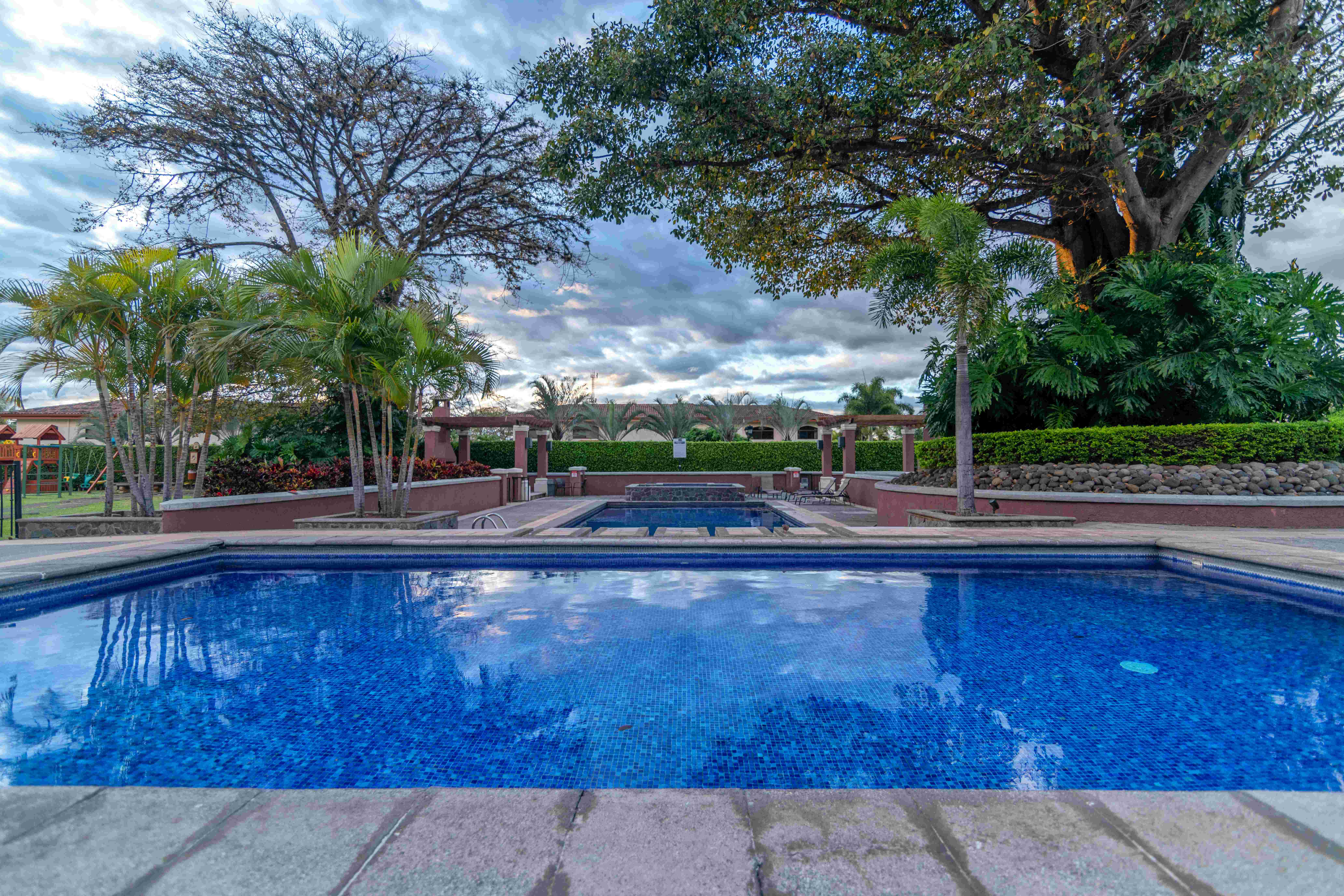 3 bed Apartment For Sale in Santa Ana, San Jose - thumb 2