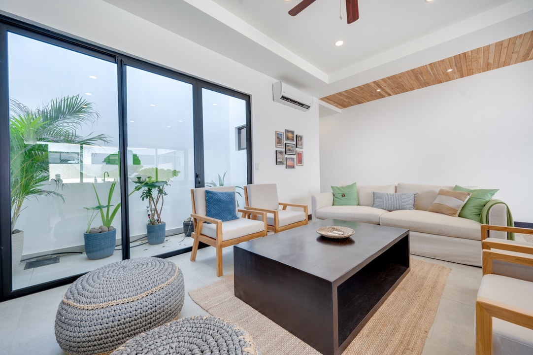 4 bed Single Family Homes For Sale in Tamarindo, Guanacaste - thumb 14