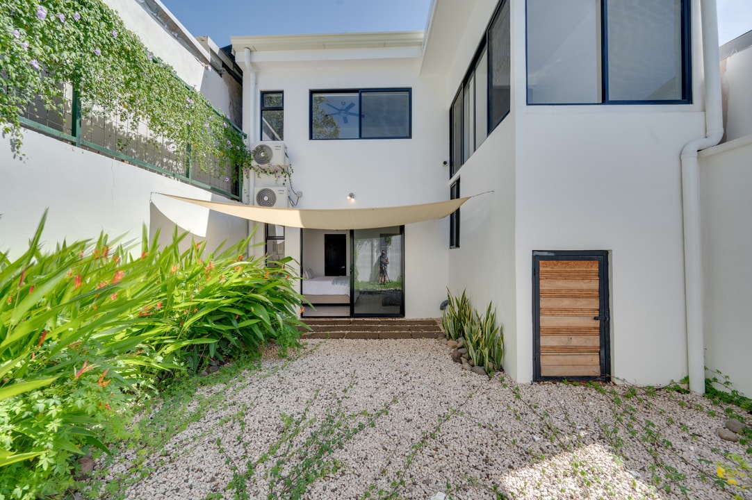 4 bed Single Family Homes For Sale in Tamarindo, Guanacaste - thumb 18