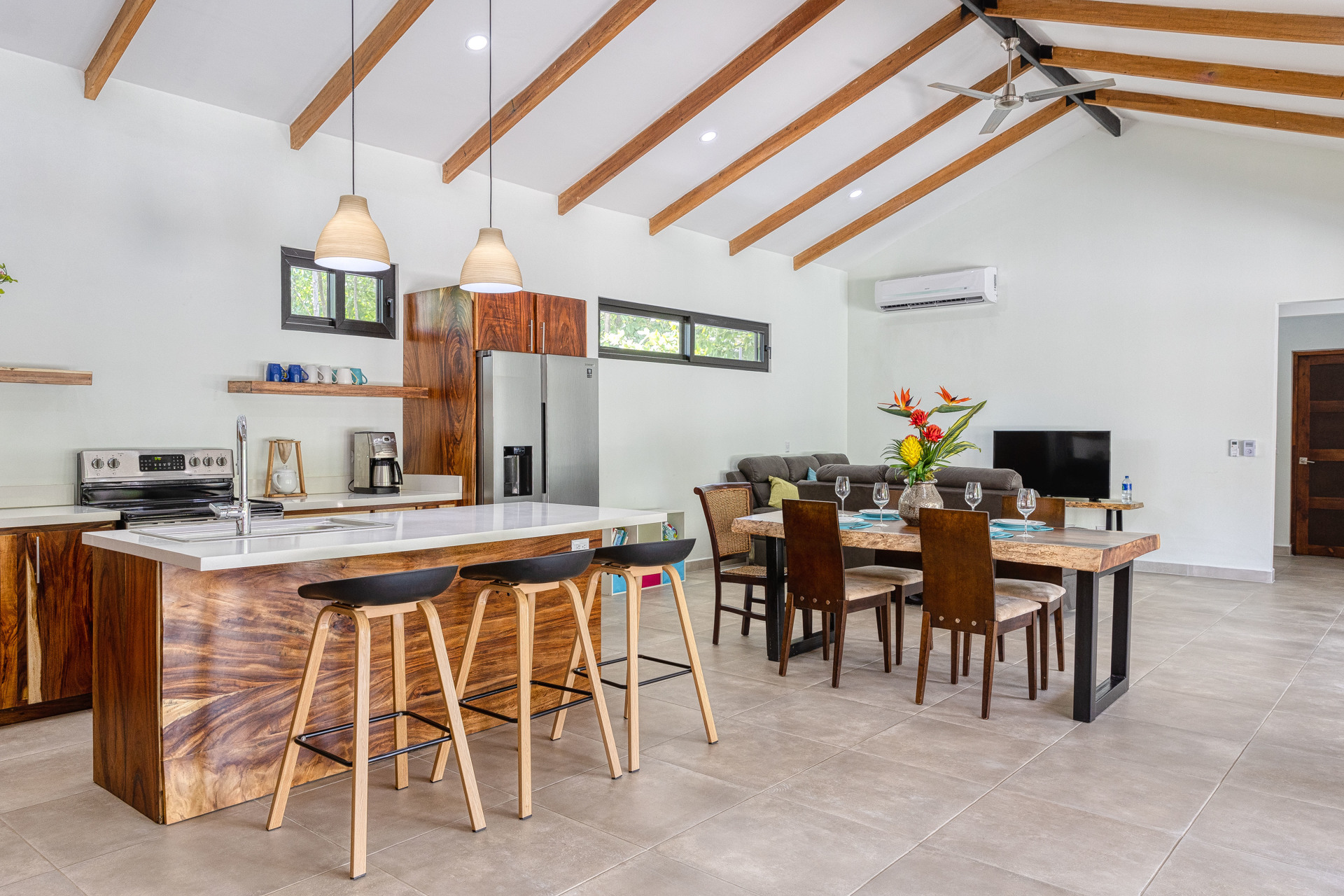 3 bed Single Family Homes For Sale in Avellanas, Guanacaste - thumb 6