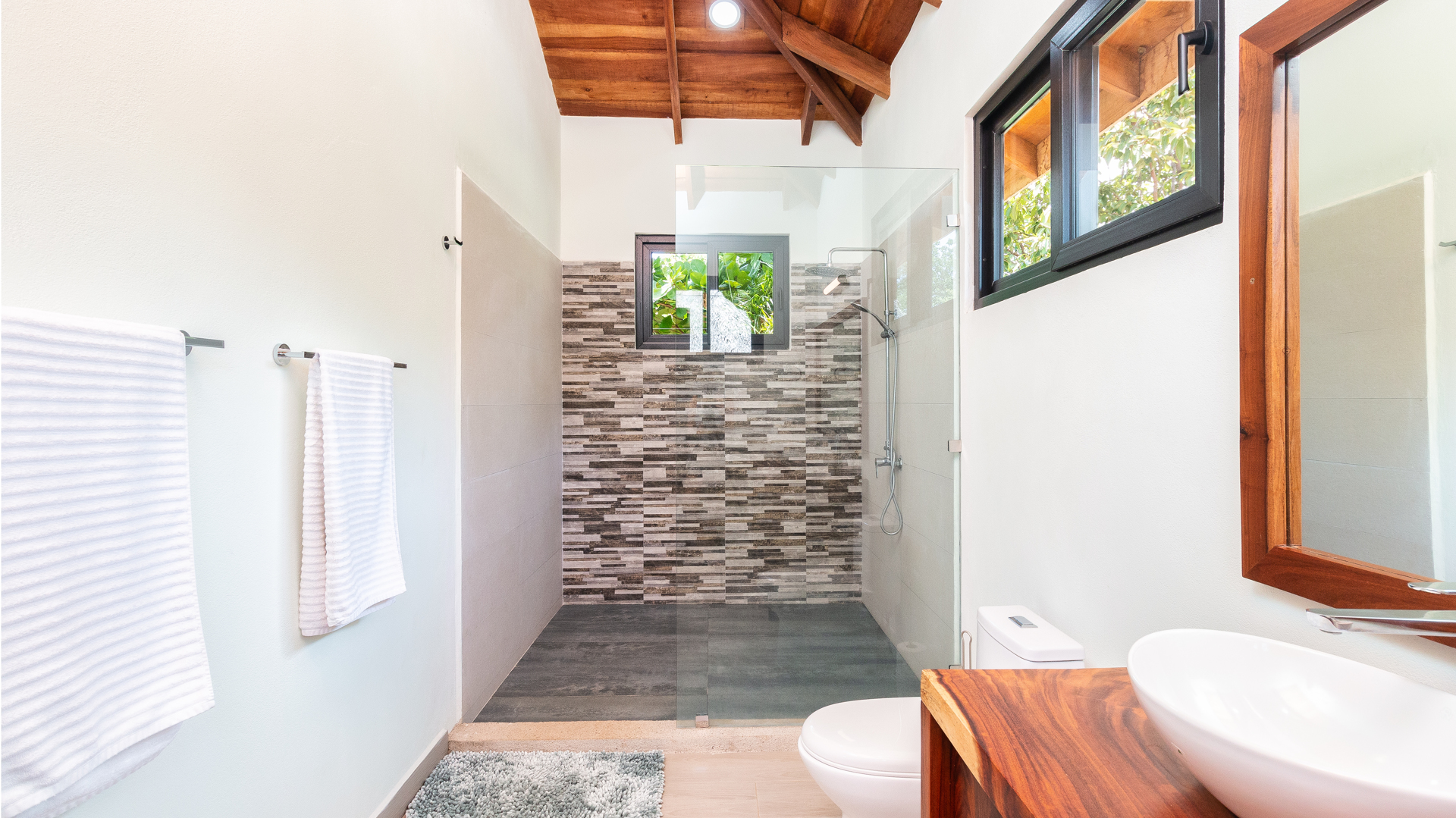 3 bed Single Family Homes For Sale in Avellanas, Guanacaste - thumb 14