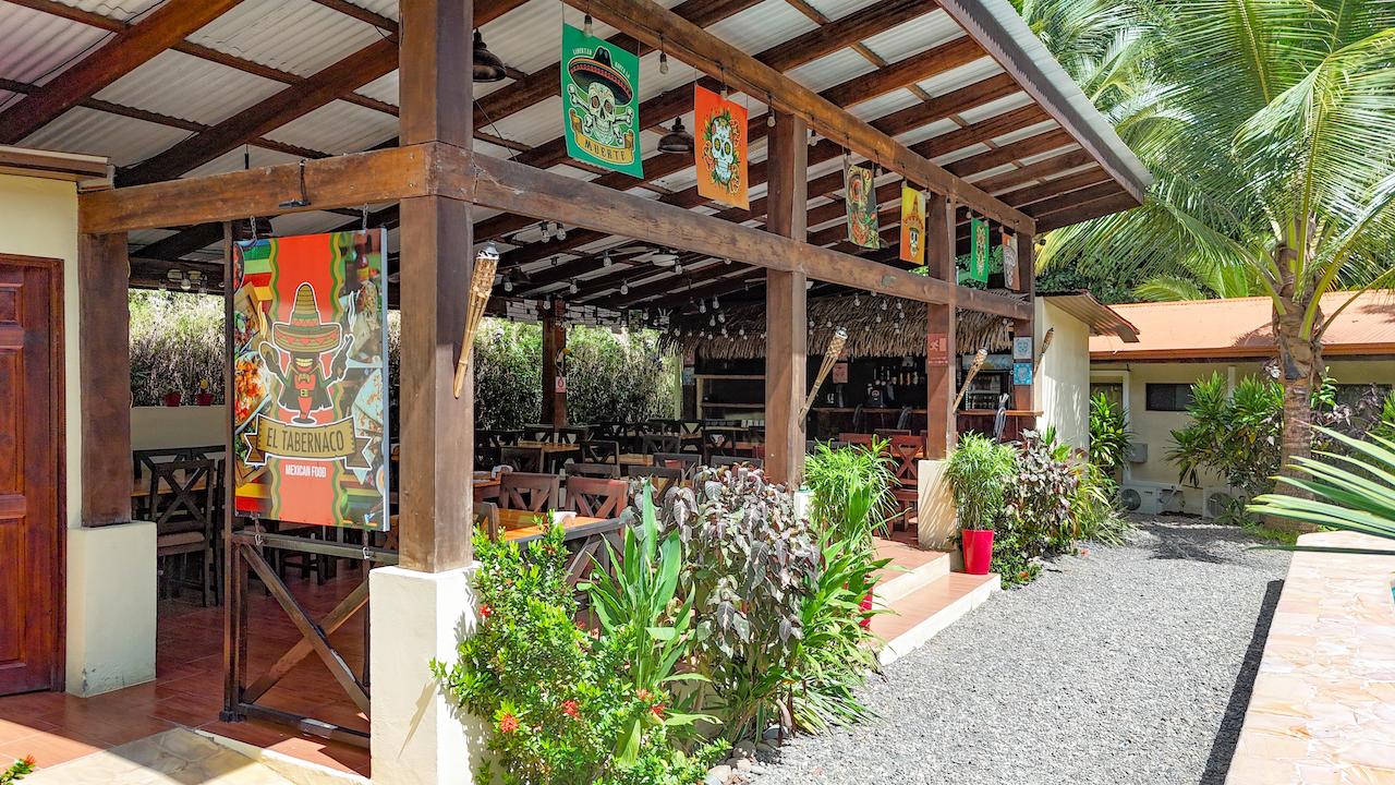 12 bed Hotel / Leisure For Sale in Uvita, Puntarenas - thumb 1