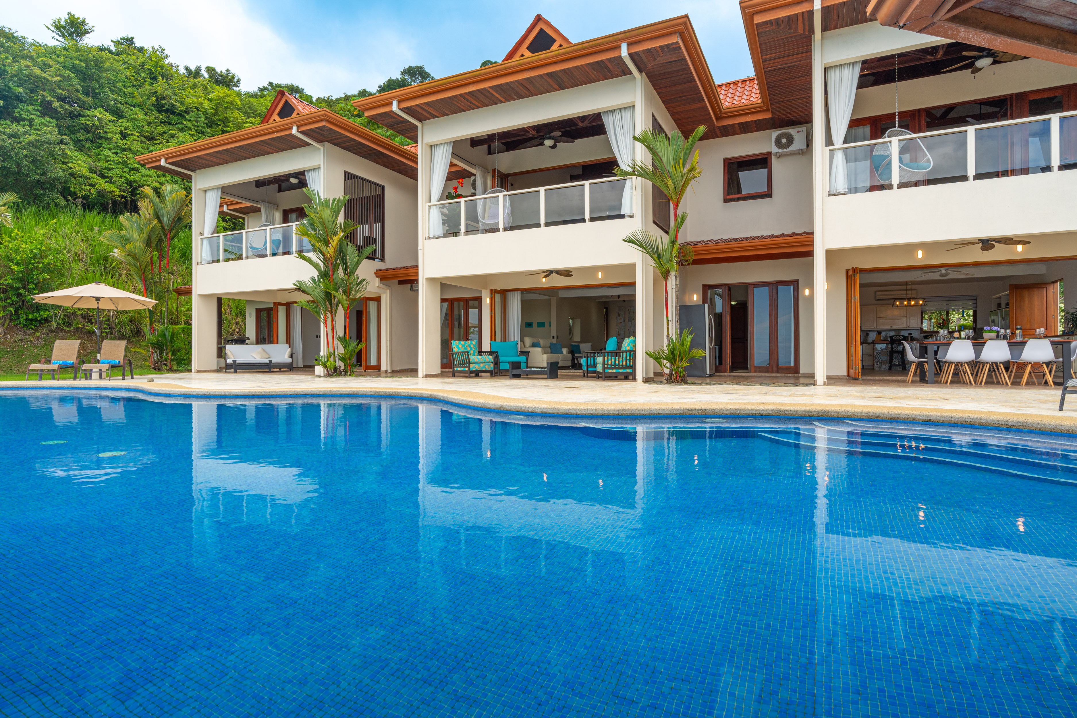 6 bed Single Family Homes For Sale in Ojochal, Puntarenas - thumb 19