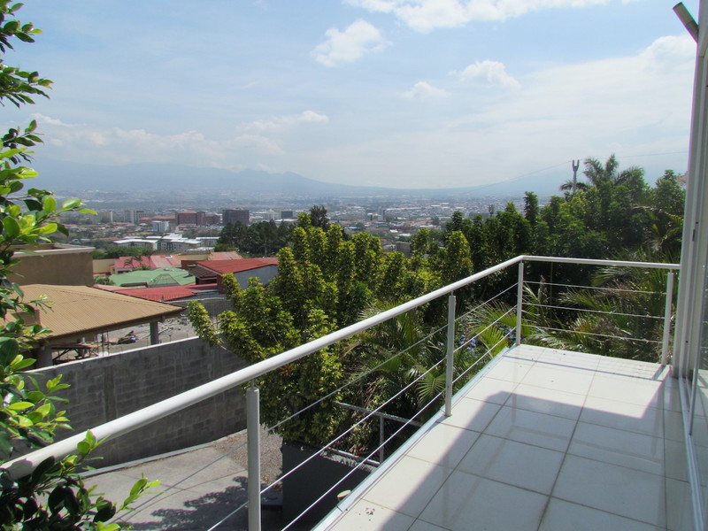 4 bed Single Family Homes For Rent in Escazu, San Jose - thumb 1