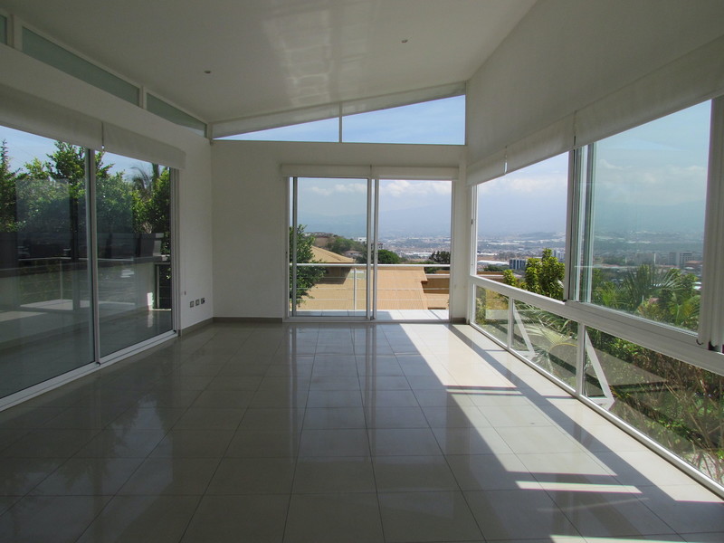 4 bed Single Family Homes For Rent in Escazu, San Jose - thumb 5