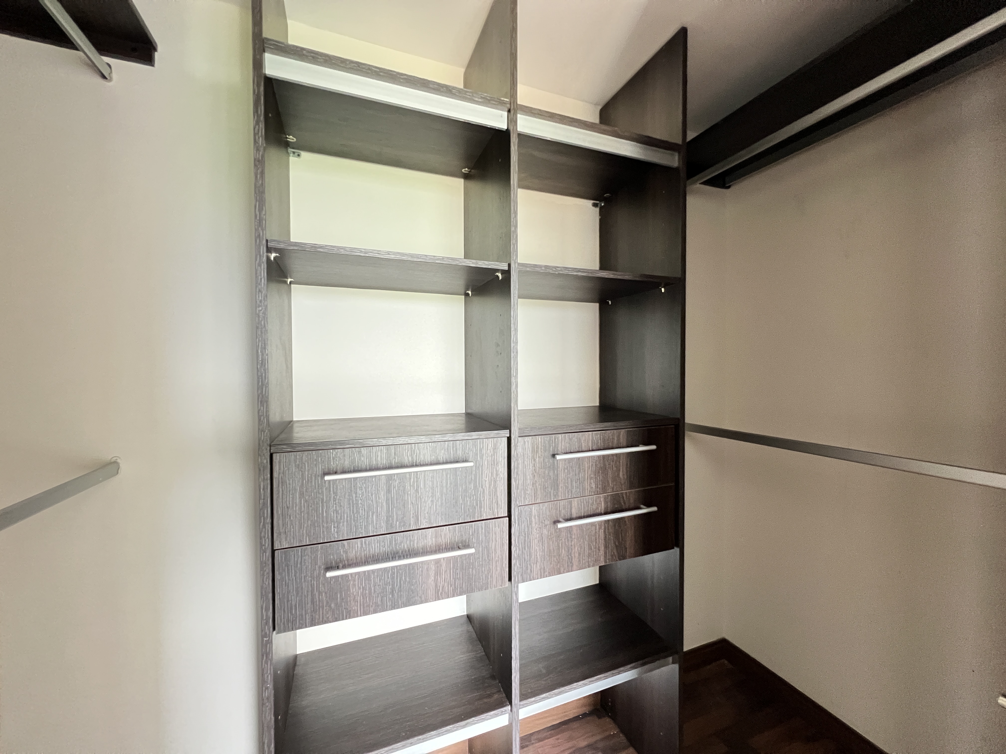 1 bed Apartment For Sale in La Uruca, San Jose - thumb 9