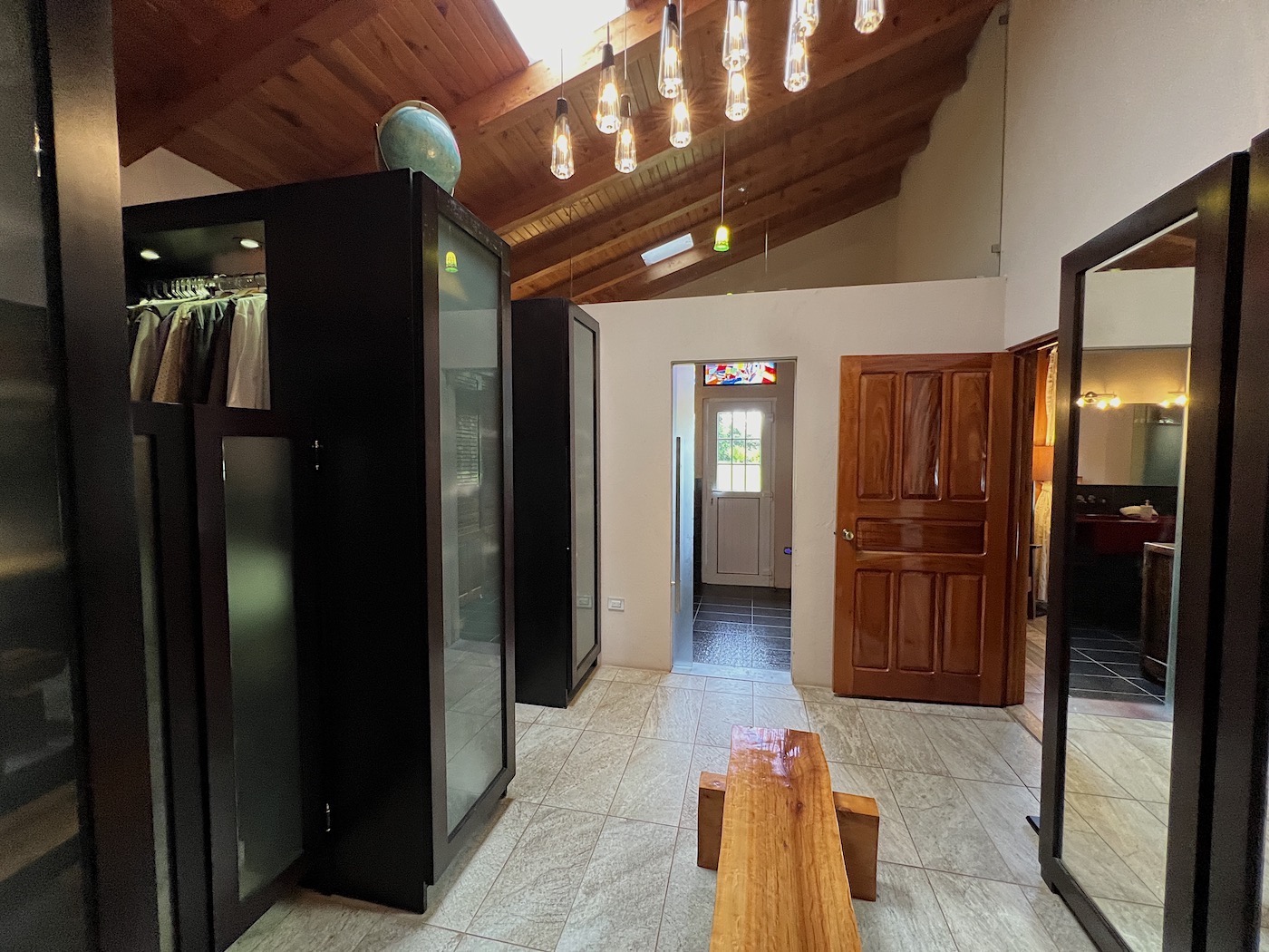 6 bed Single Family Homes For Sale in San Rafael, Heredia - thumb 8